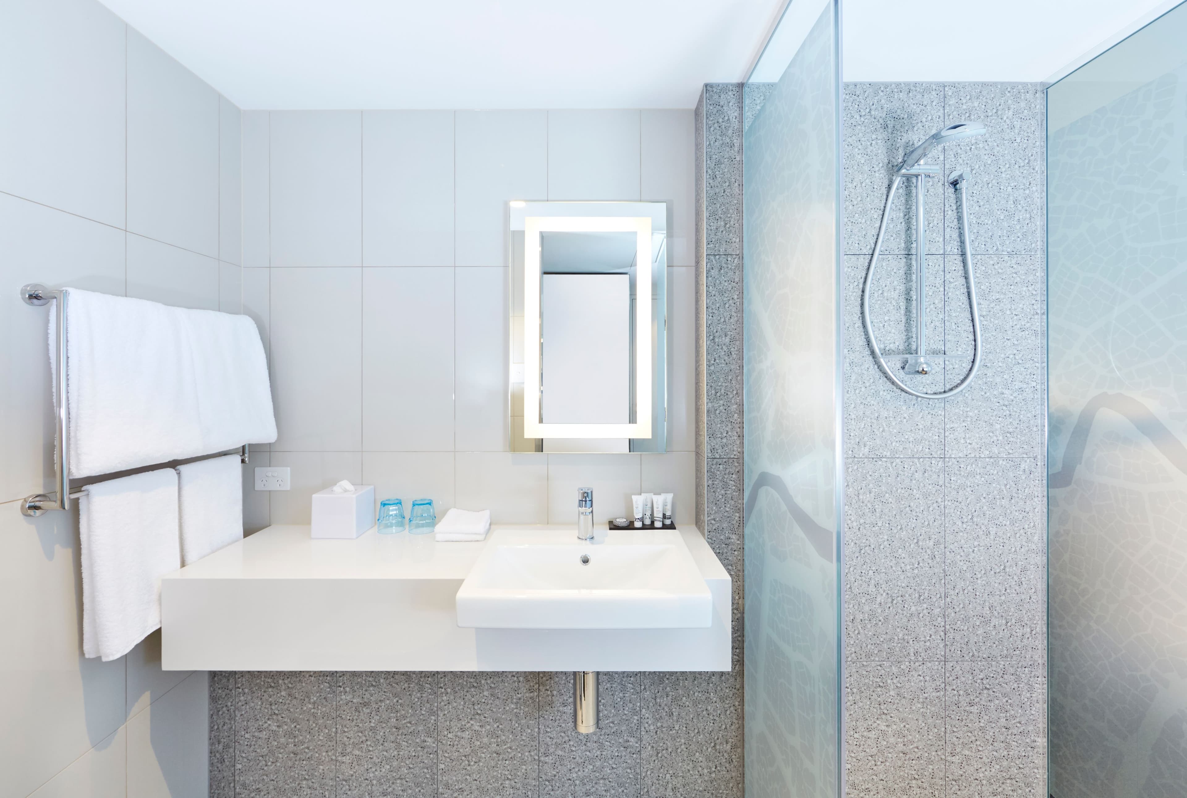 Holiday Inn Express Brisbane Central — 15