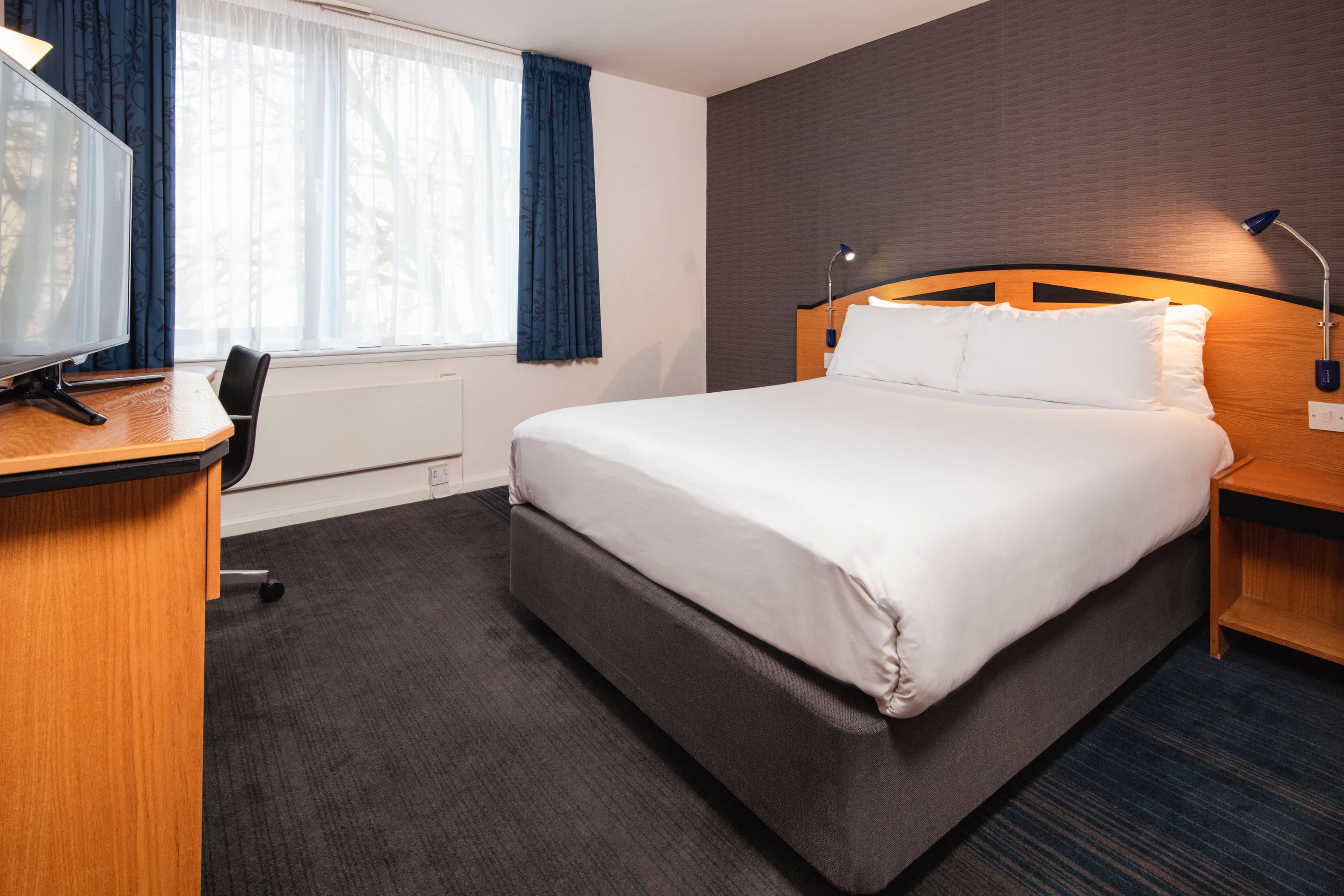Holiday Inn Express Bristol City Centre — 9