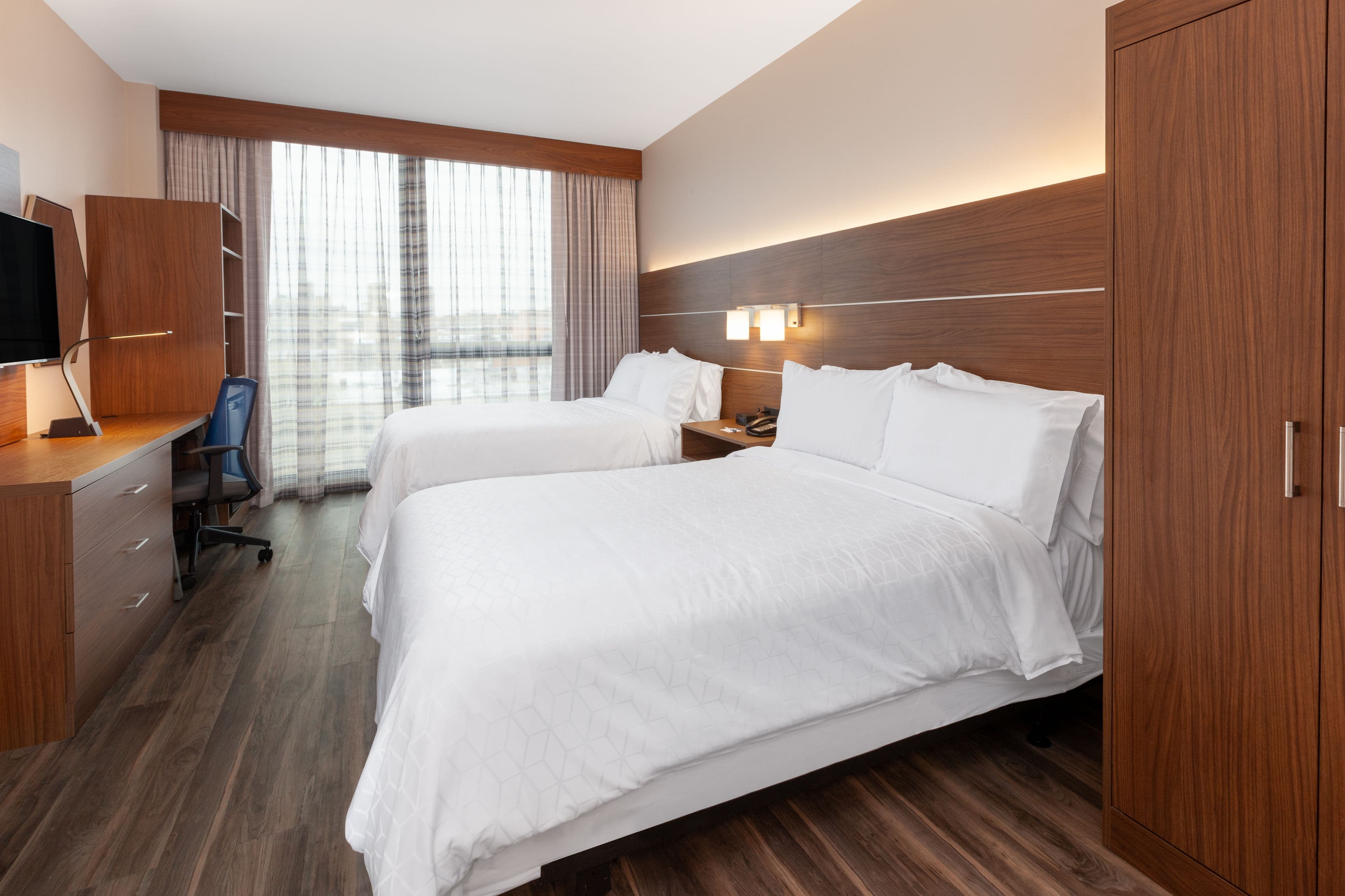 Holiday Inn Express NYC Brooklyn - Sunset Park — 12