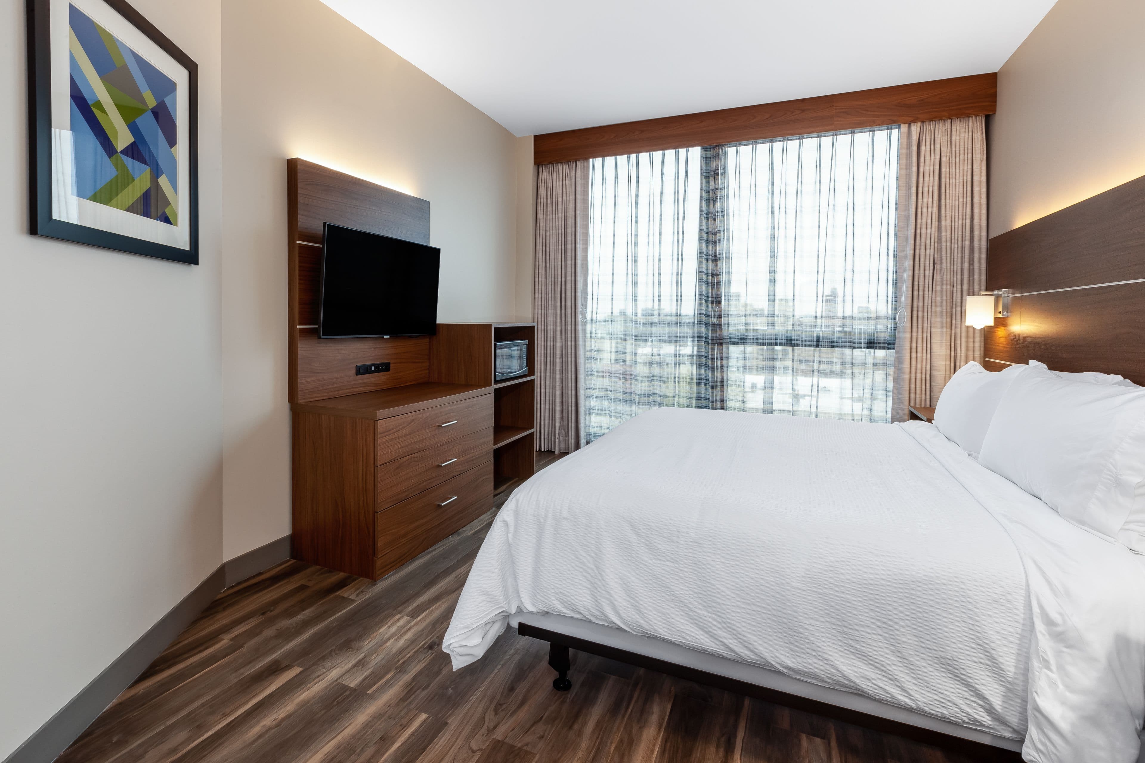 Holiday Inn Express NYC Brooklyn - Sunset Park — 6