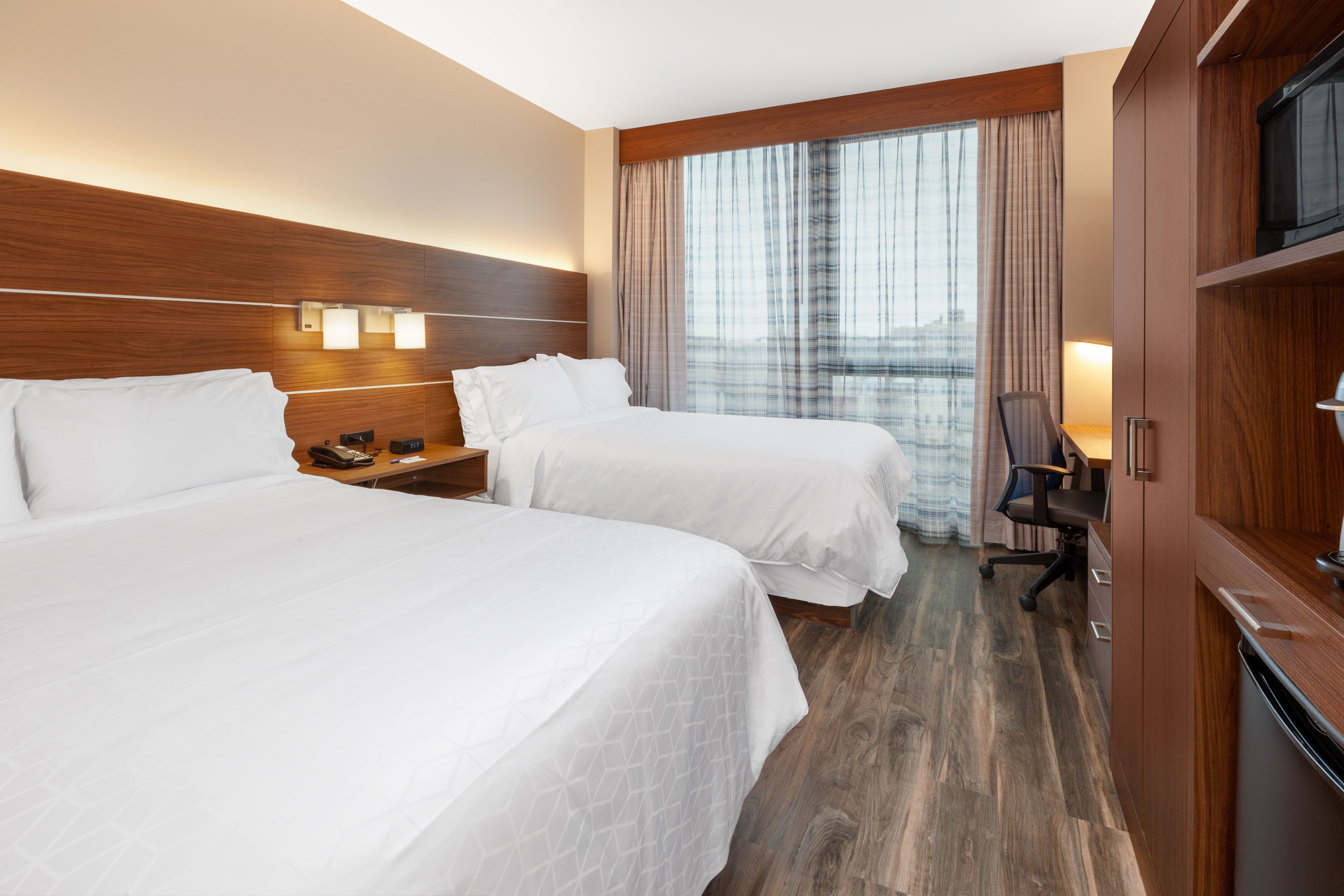 Holiday Inn Express NYC Brooklyn - Sunset Park — 9