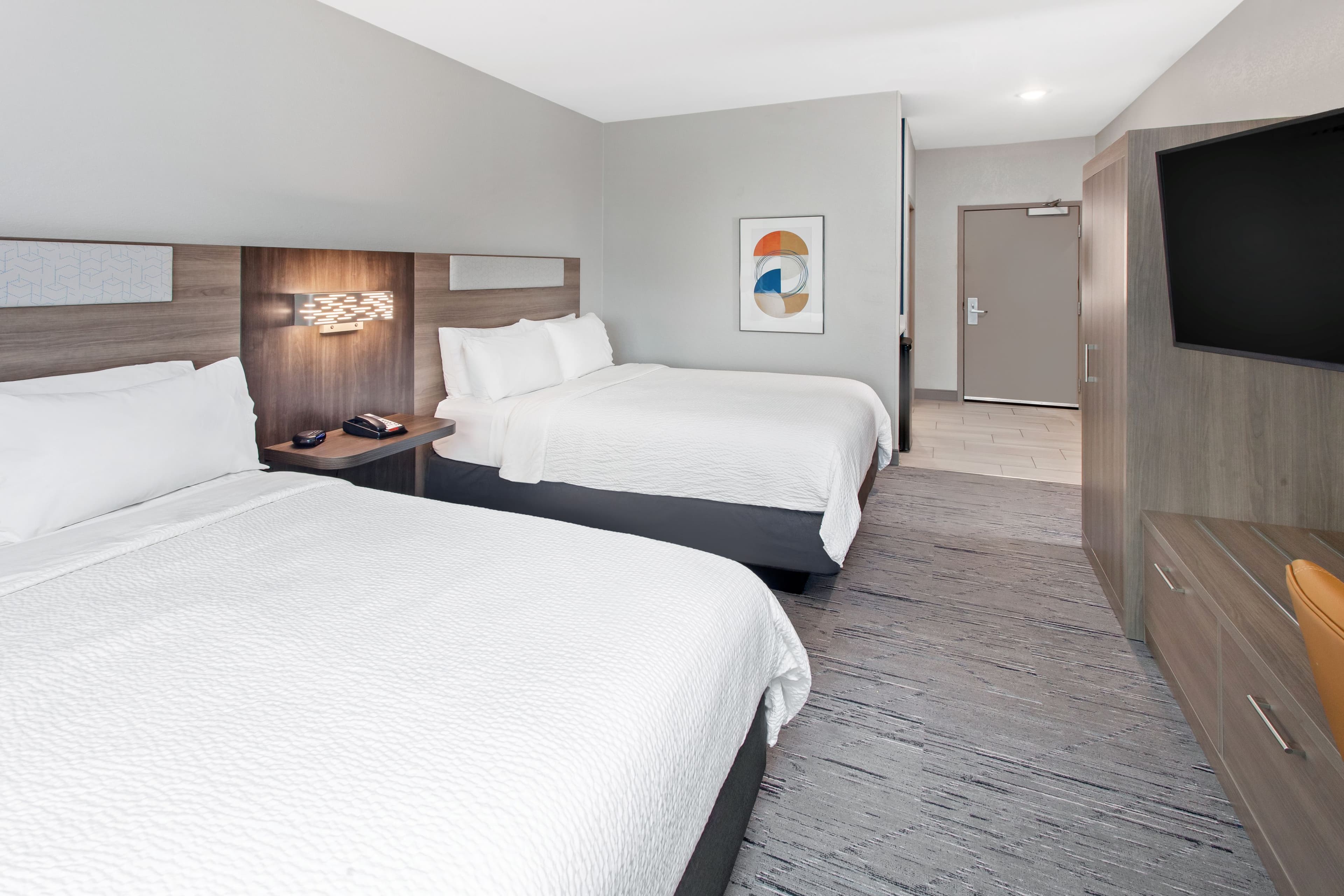 Holiday Inn Express Cleveland Airport - Brook Park — 36