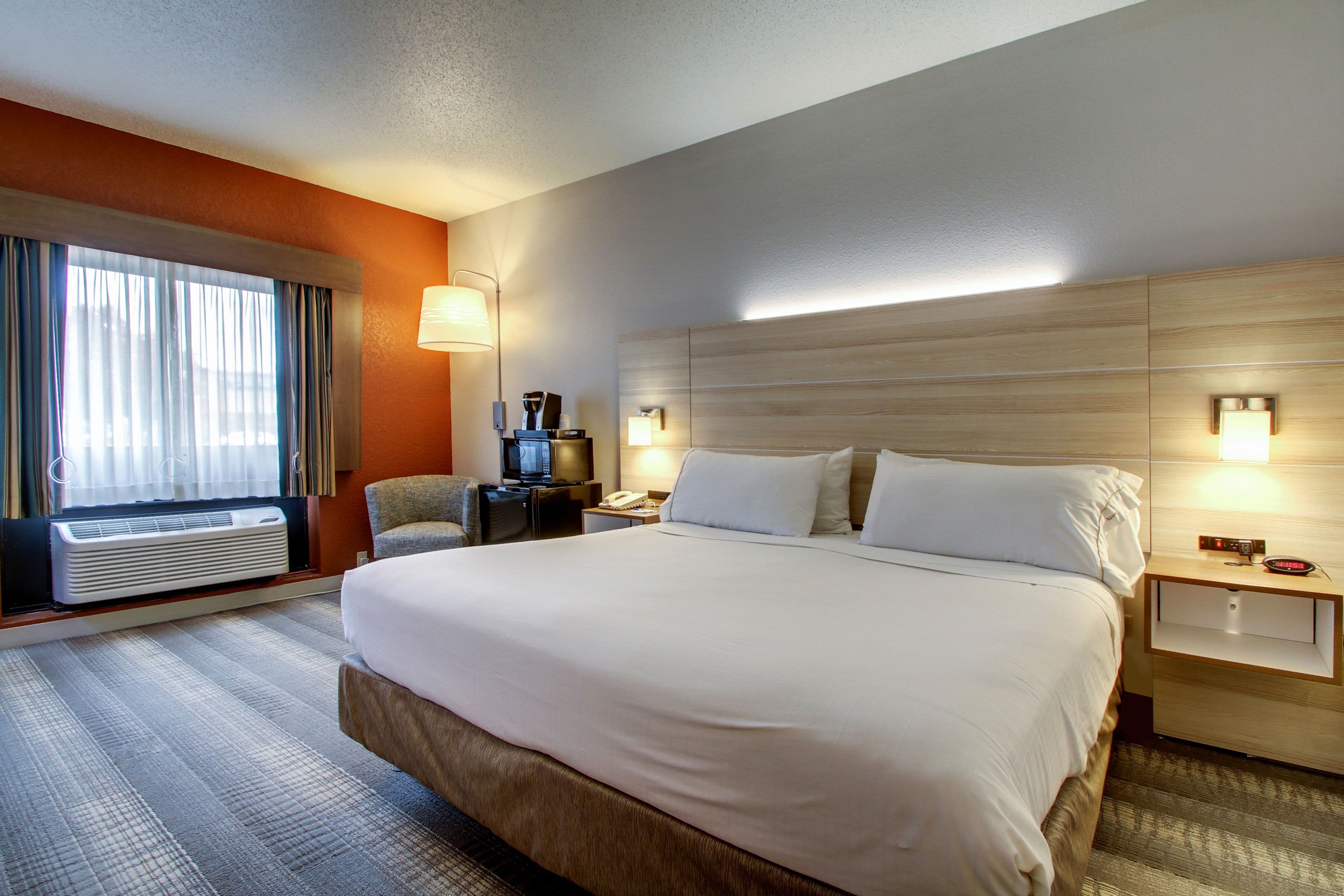 Holiday Inn Express Milwaukee N-Brown Deer/Mequon — 17