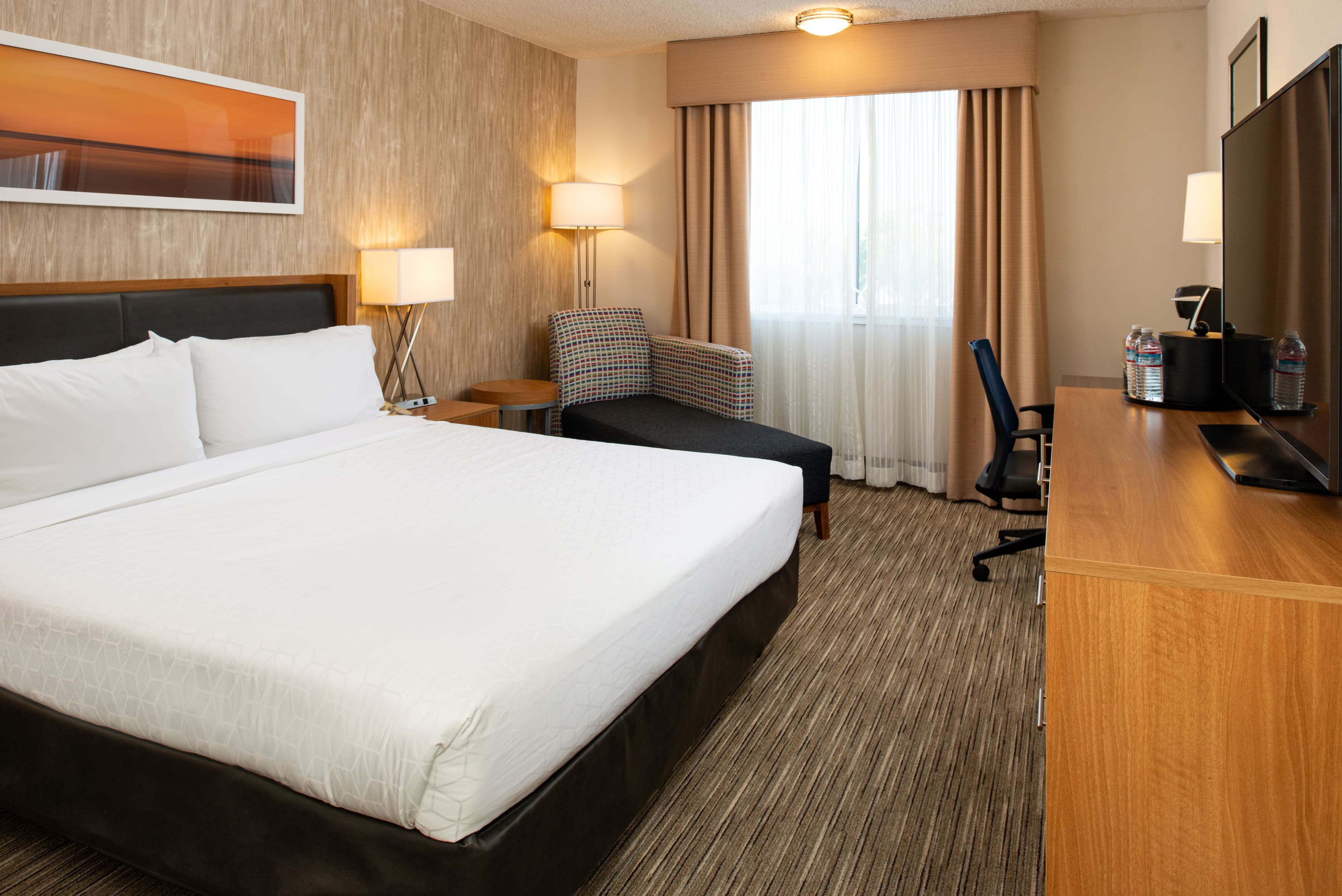 Holiday Inn Express San Francisco-Airport South — 5