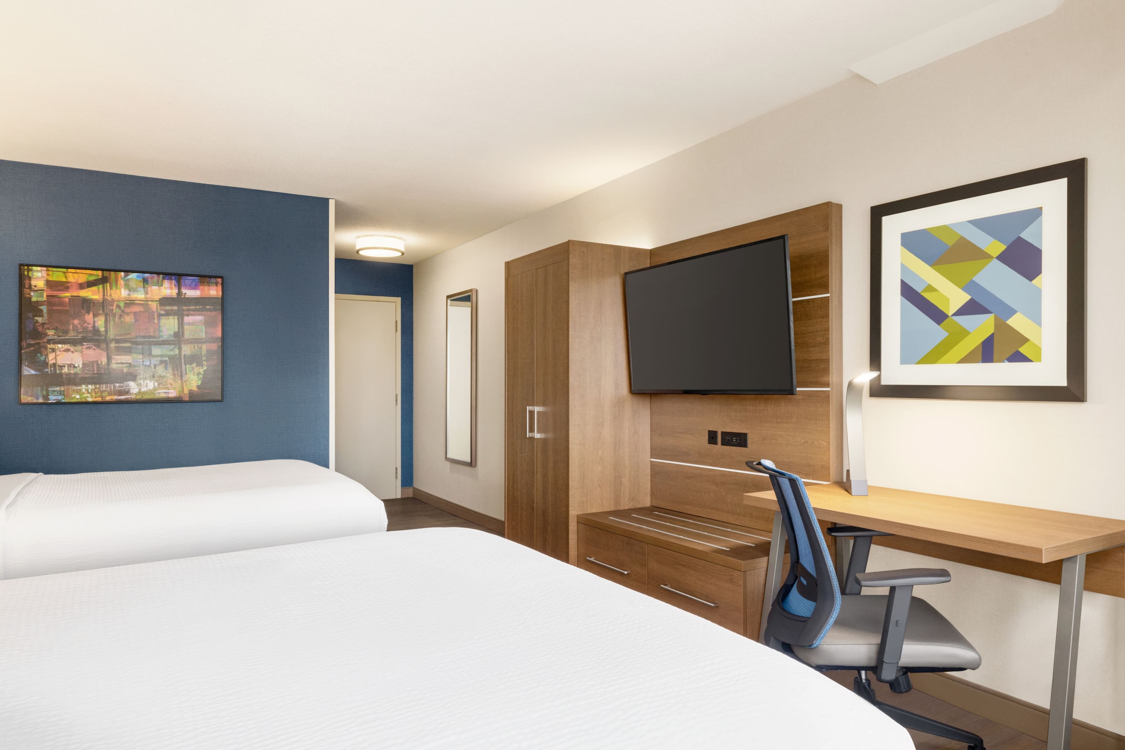 Holiday Inn Express Vancouver-Metrotown (Burnaby) — 18
