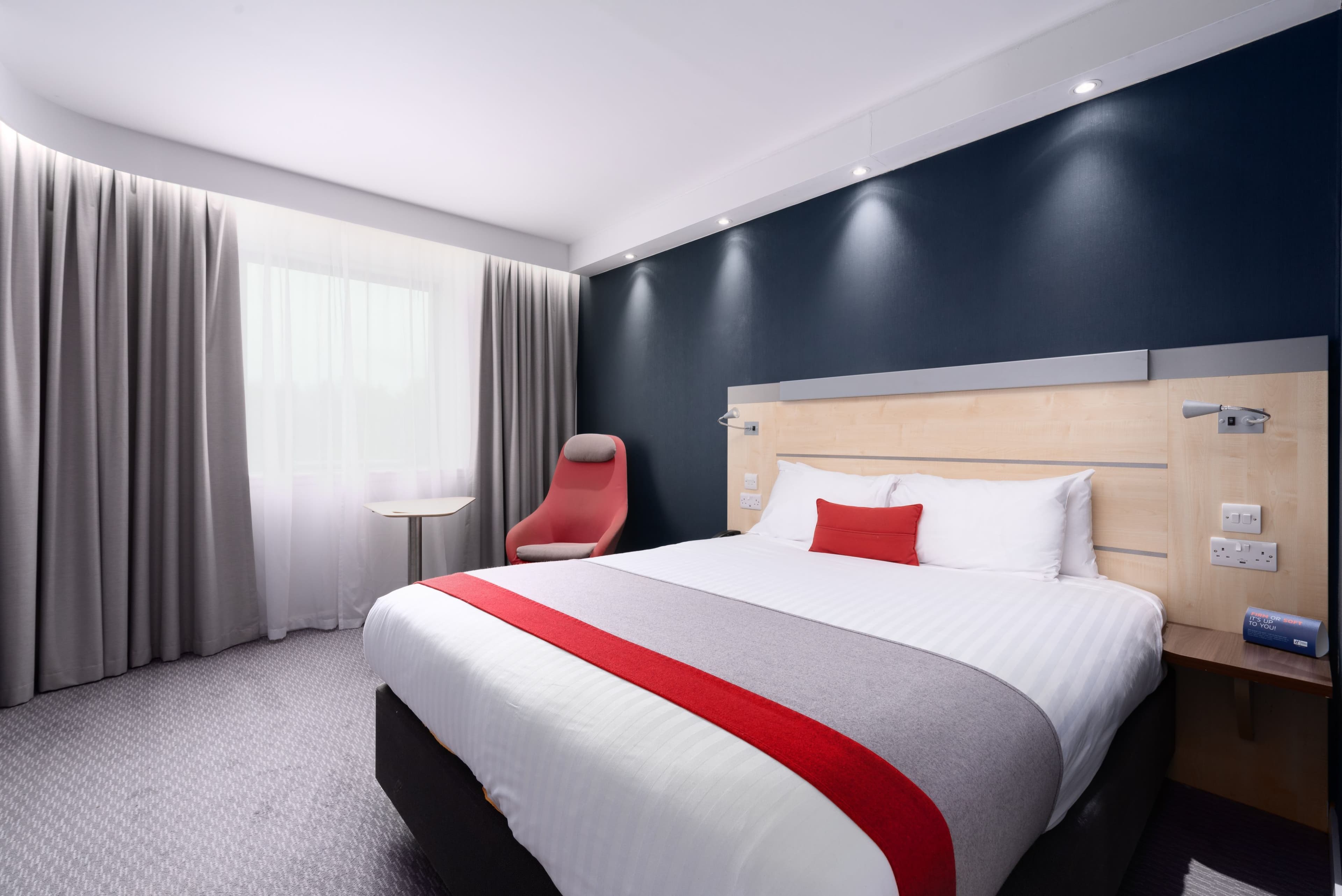 Holiday Inn Express Burnley M65, Jct.10 — 12