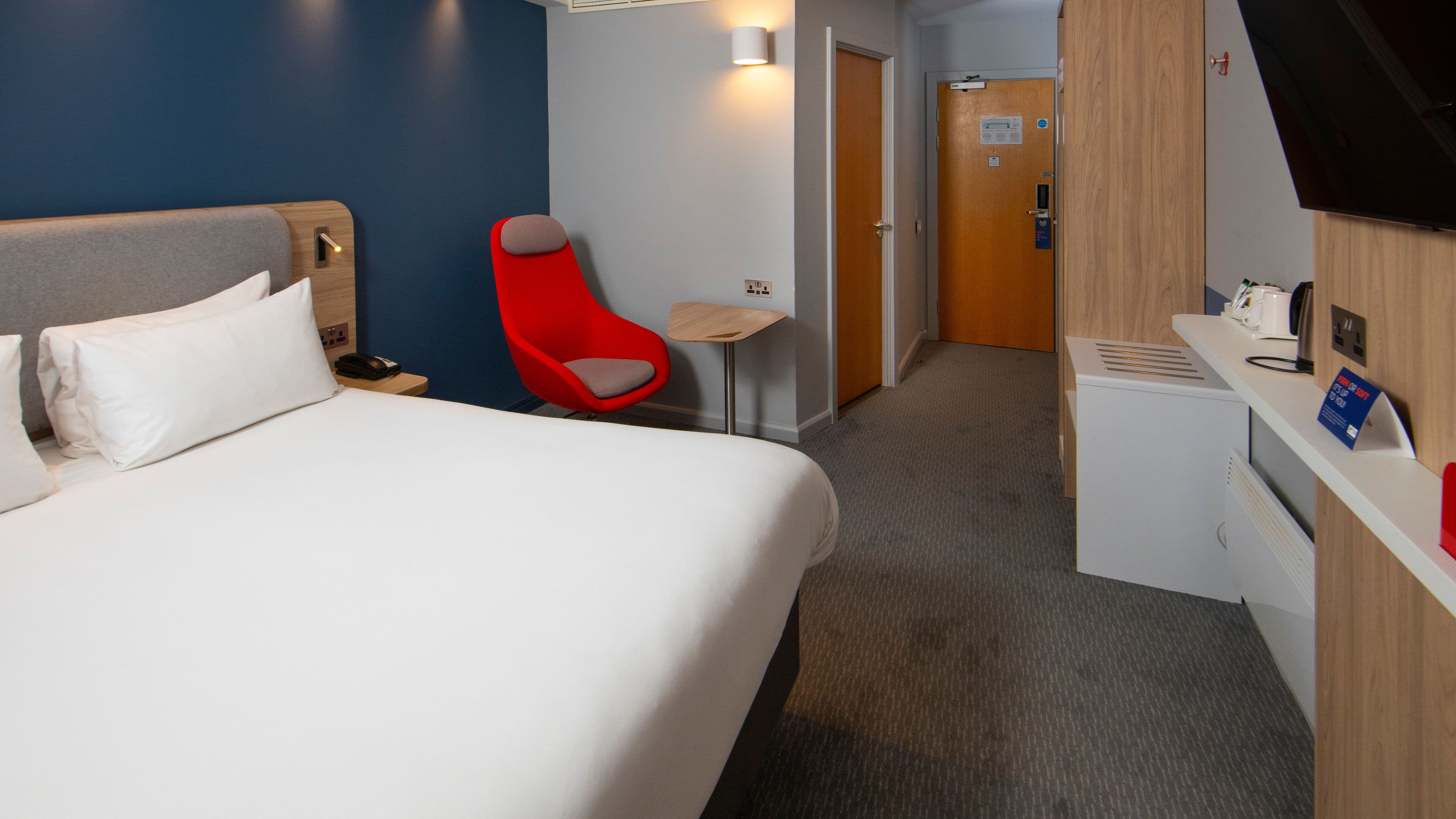 Holiday Inn Express Burton upon Trent — 14