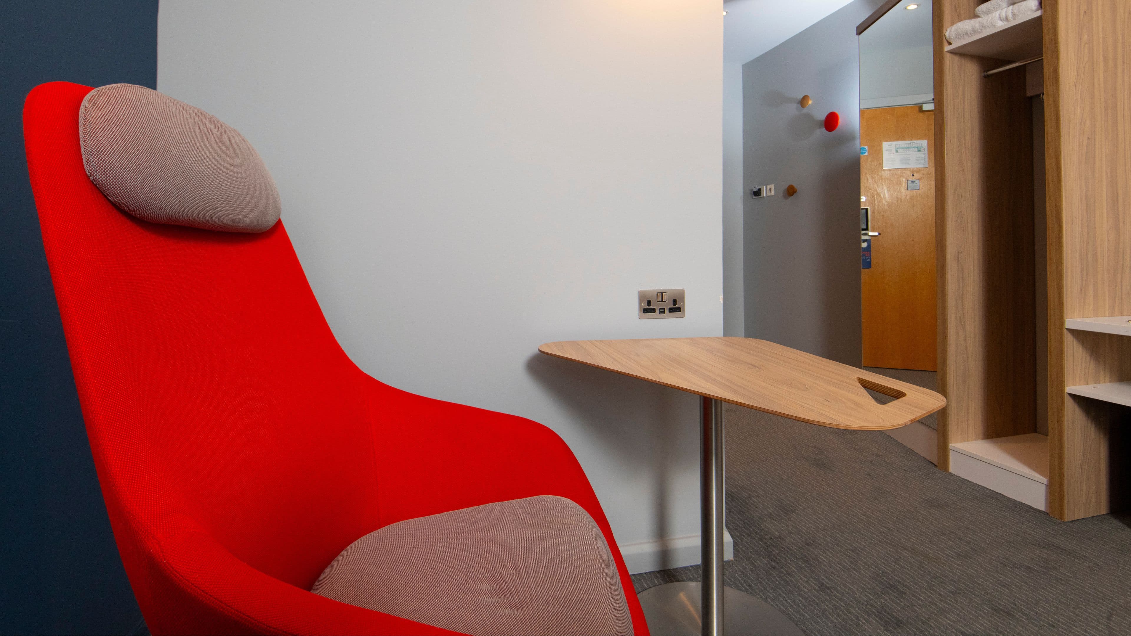 Holiday Inn Express Burton upon Trent — 16