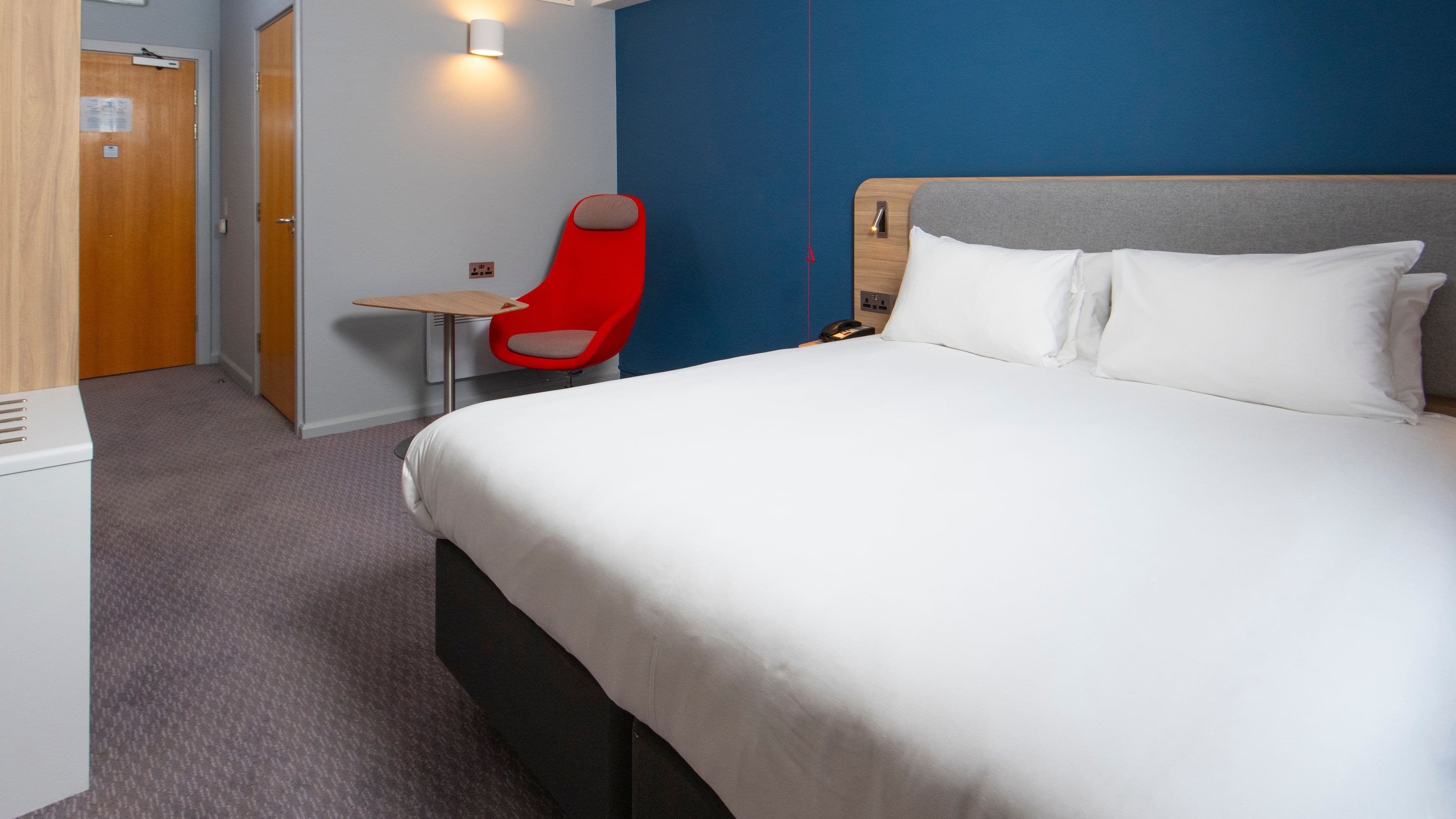 Holiday Inn Express Burton upon Trent — 20