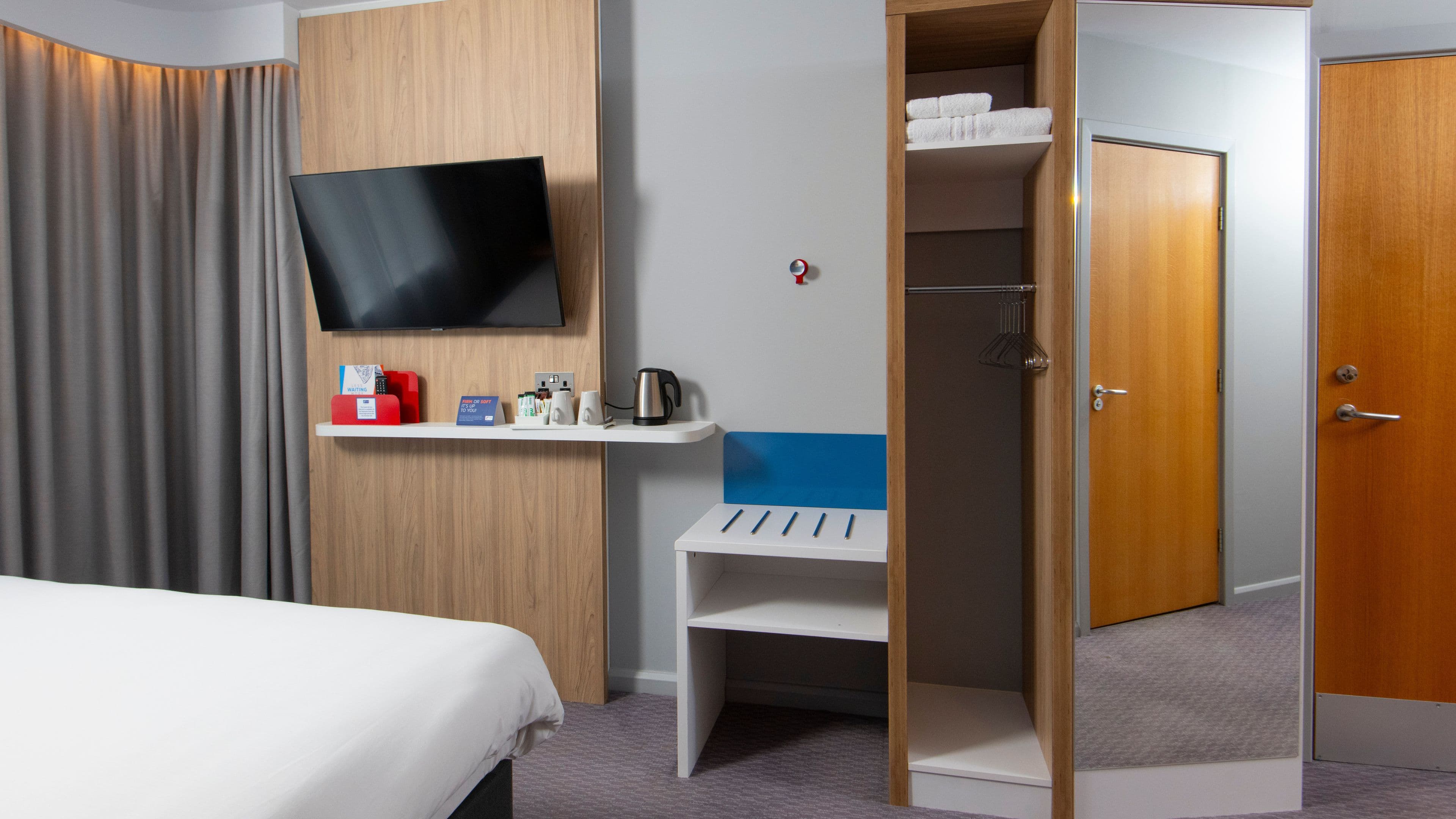 Holiday Inn Express Burton upon Trent — 24