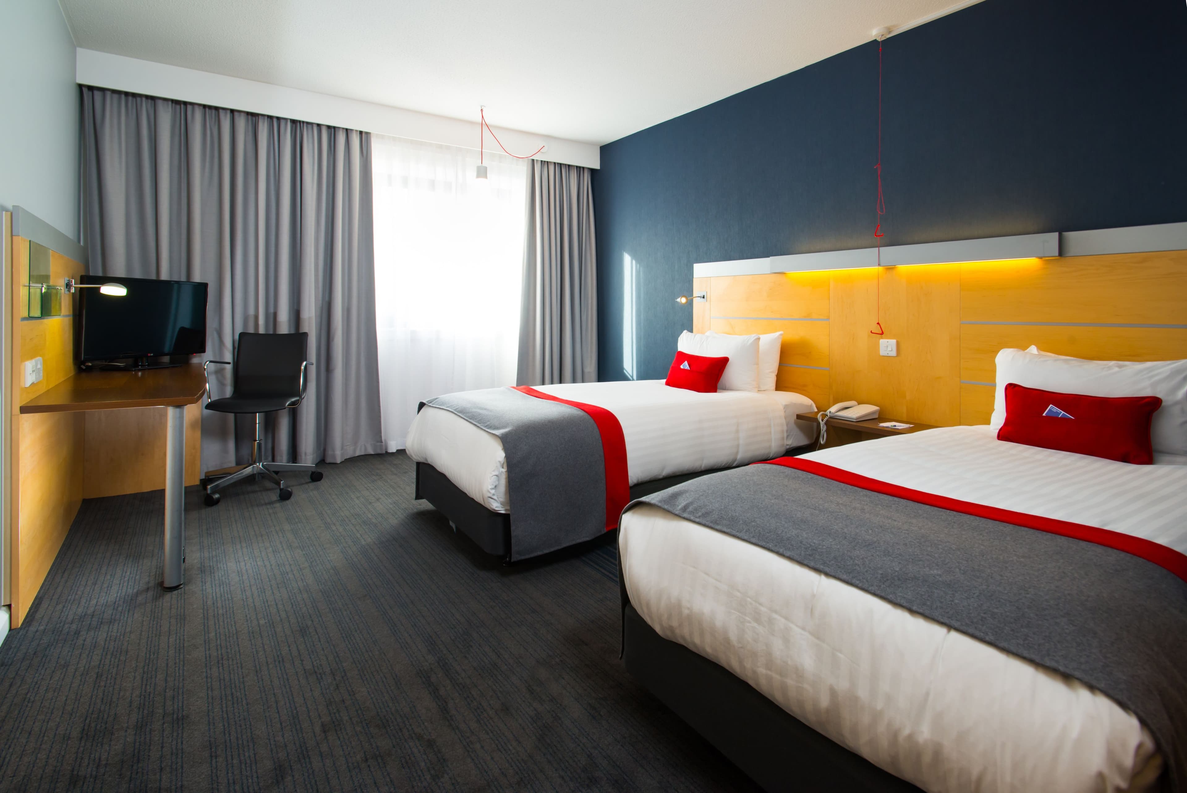 Holiday Inn Express Cambridge — 20