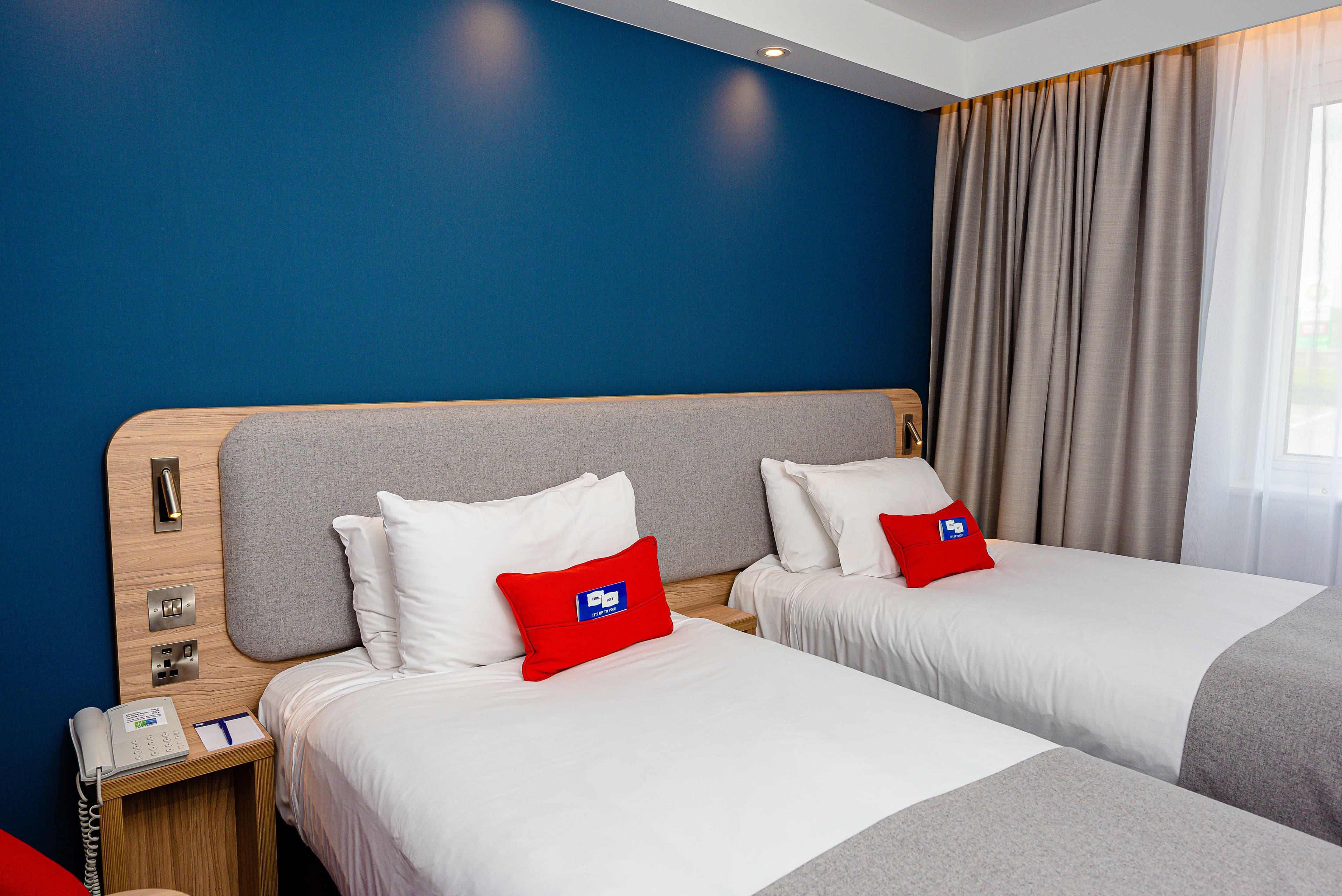 Holiday Inn Express Canterbury — 23