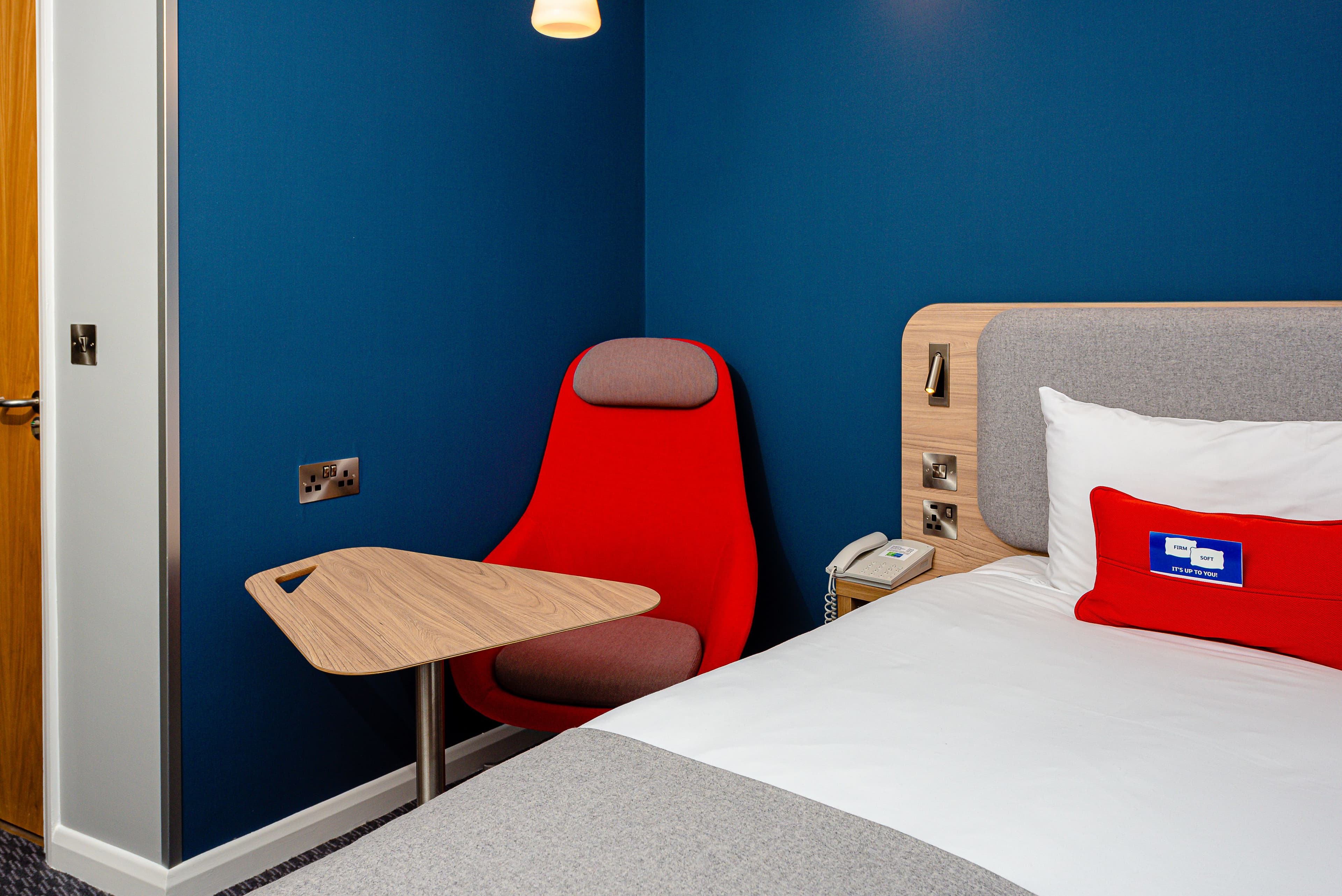 Holiday Inn Express Canterbury — 24