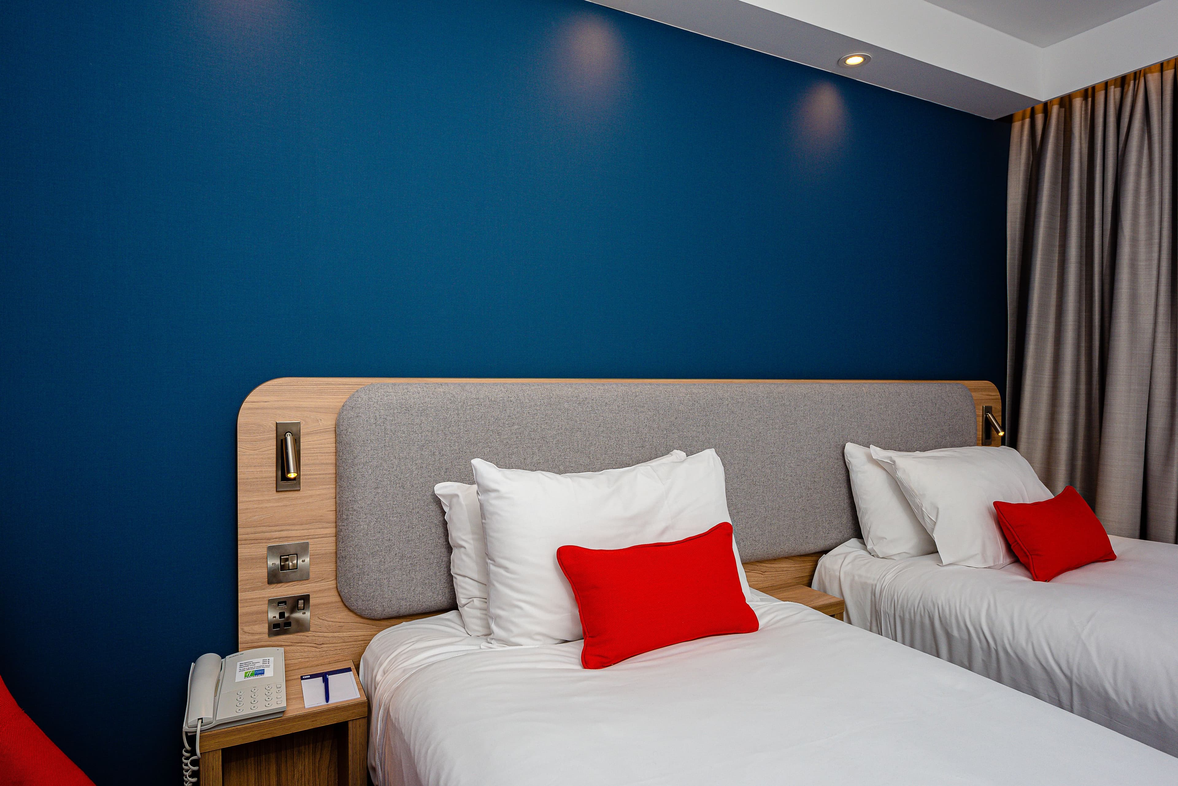 Holiday Inn Express Canterbury — 26