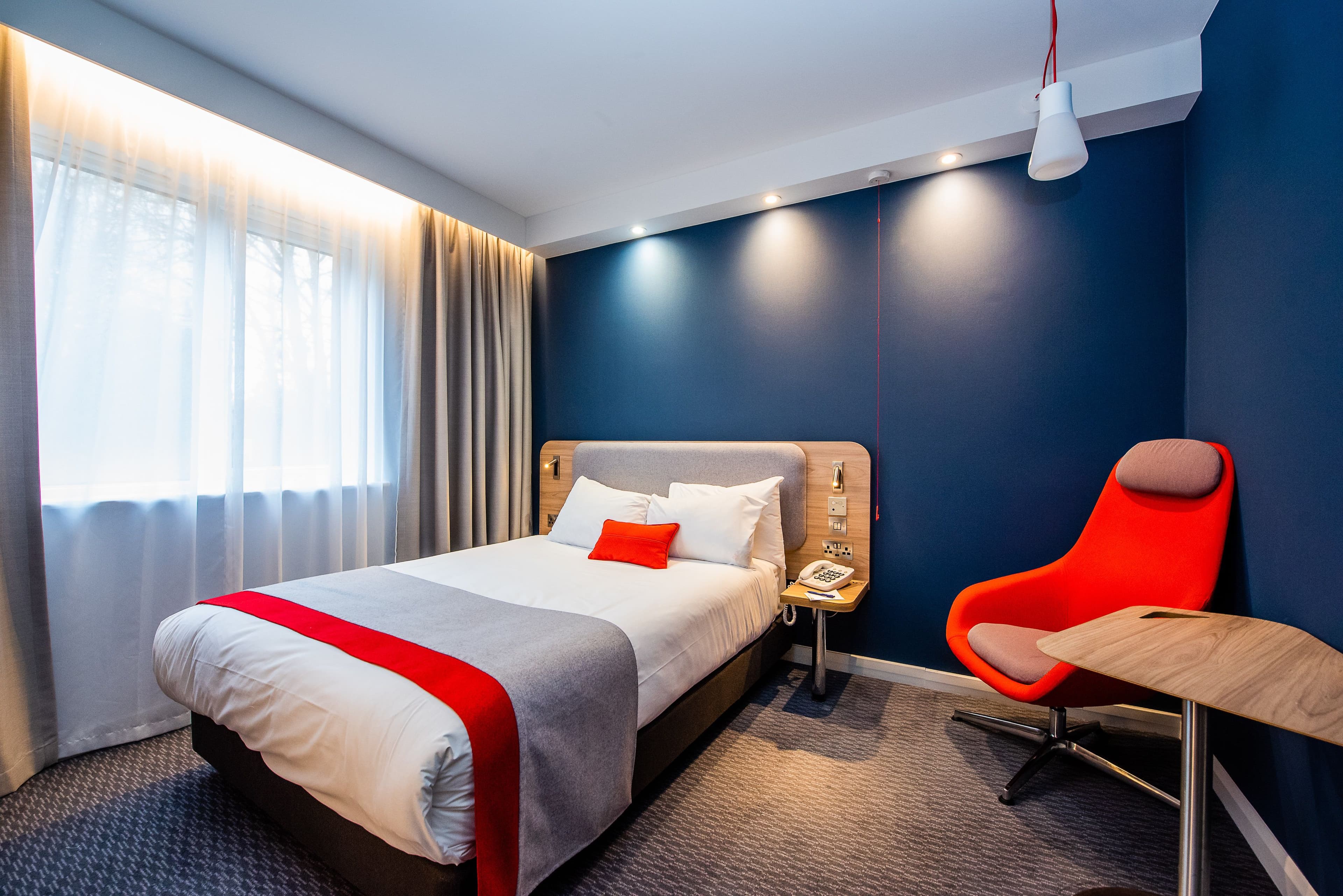 Holiday Inn Express Canterbury — 18