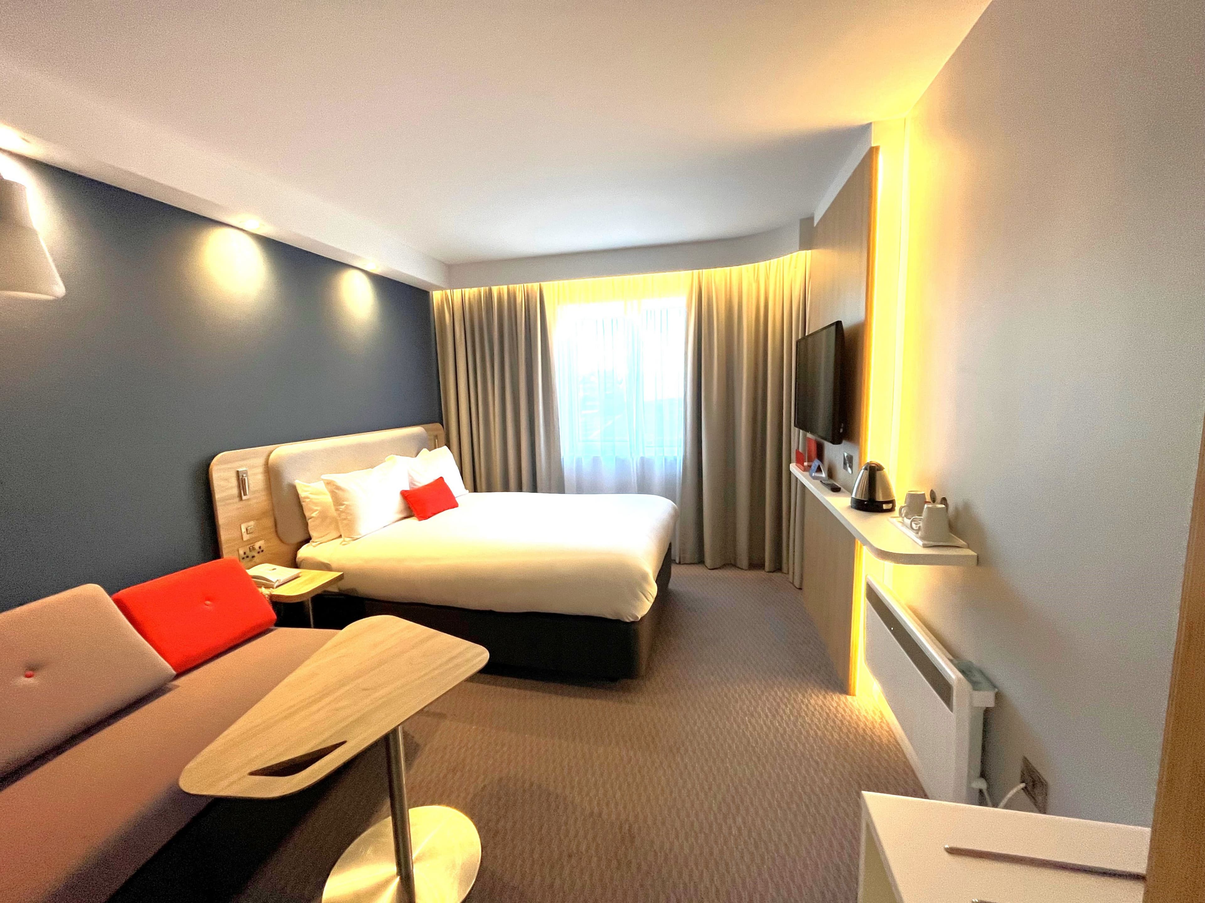 Holiday Inn Express Canterbury — 9