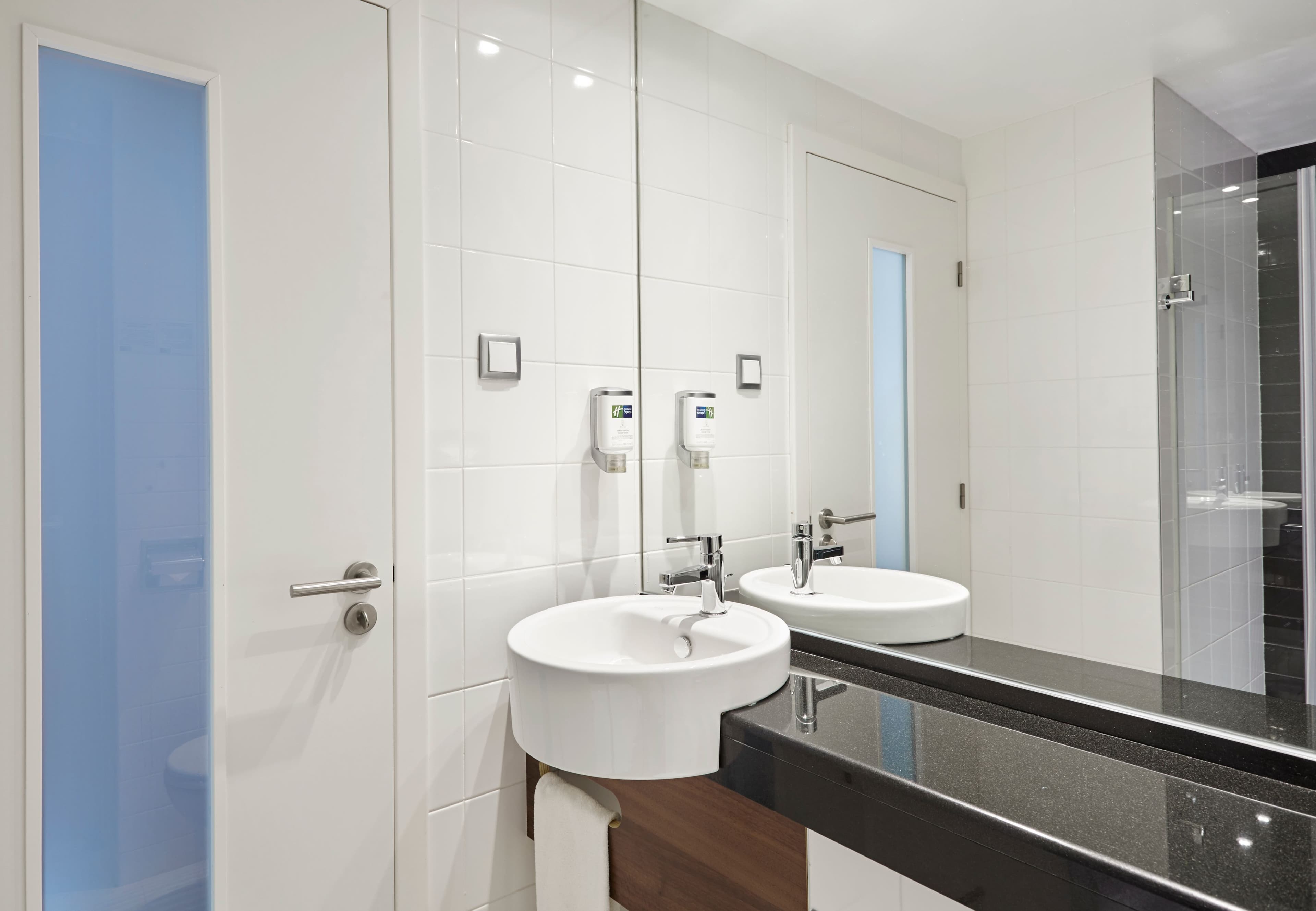 Holiday Inn Express Lisbon - Alfragide - Image 5