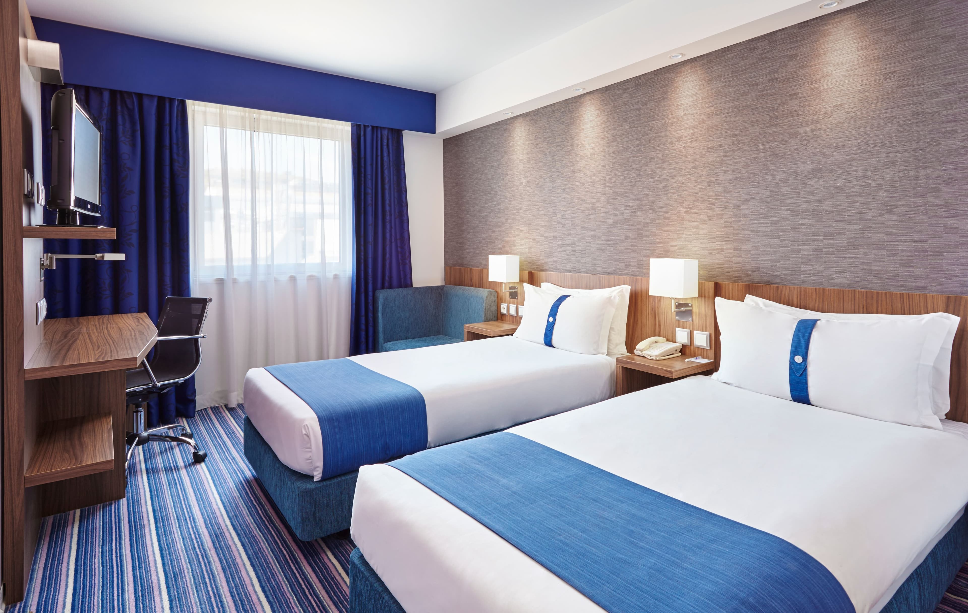 Holiday Inn Express Lisbon - Alfragide — 14