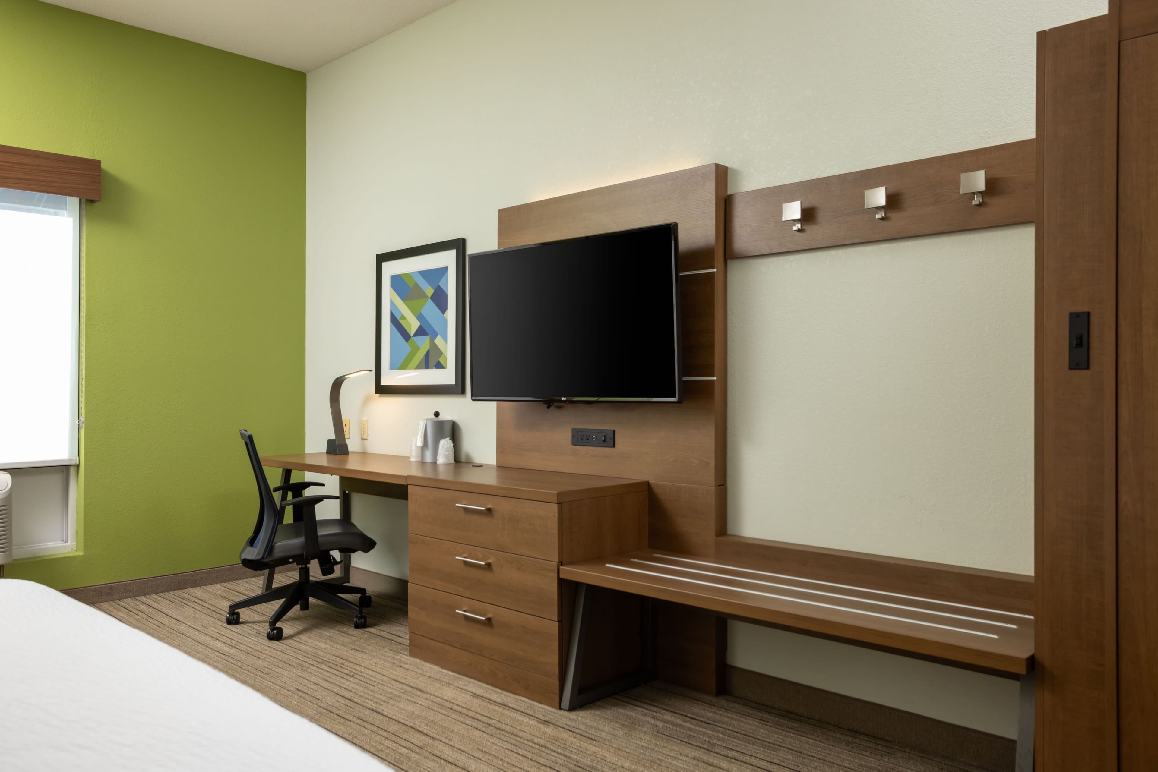 Holiday Inn Express Carrollton — 9