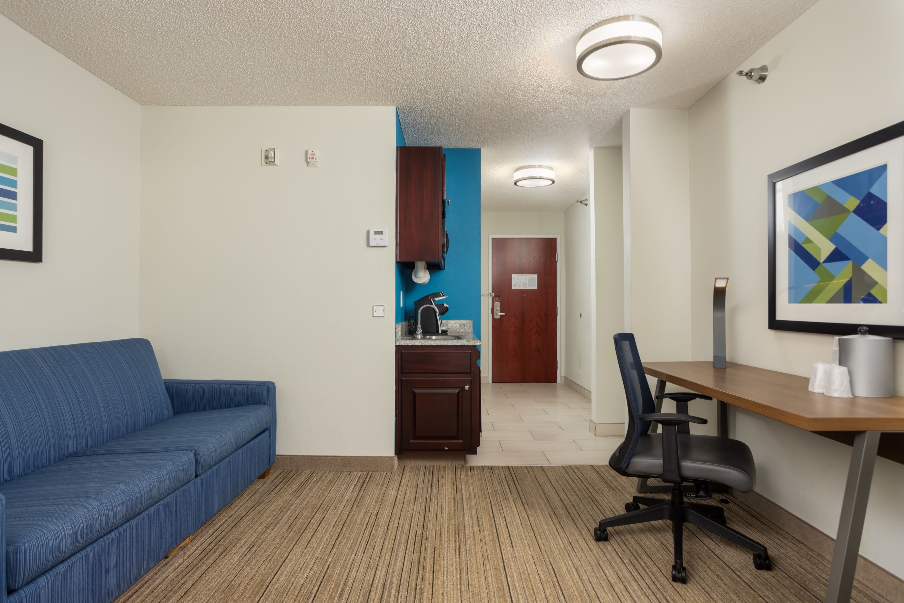 Holiday Inn Express Carrollton - Image 5