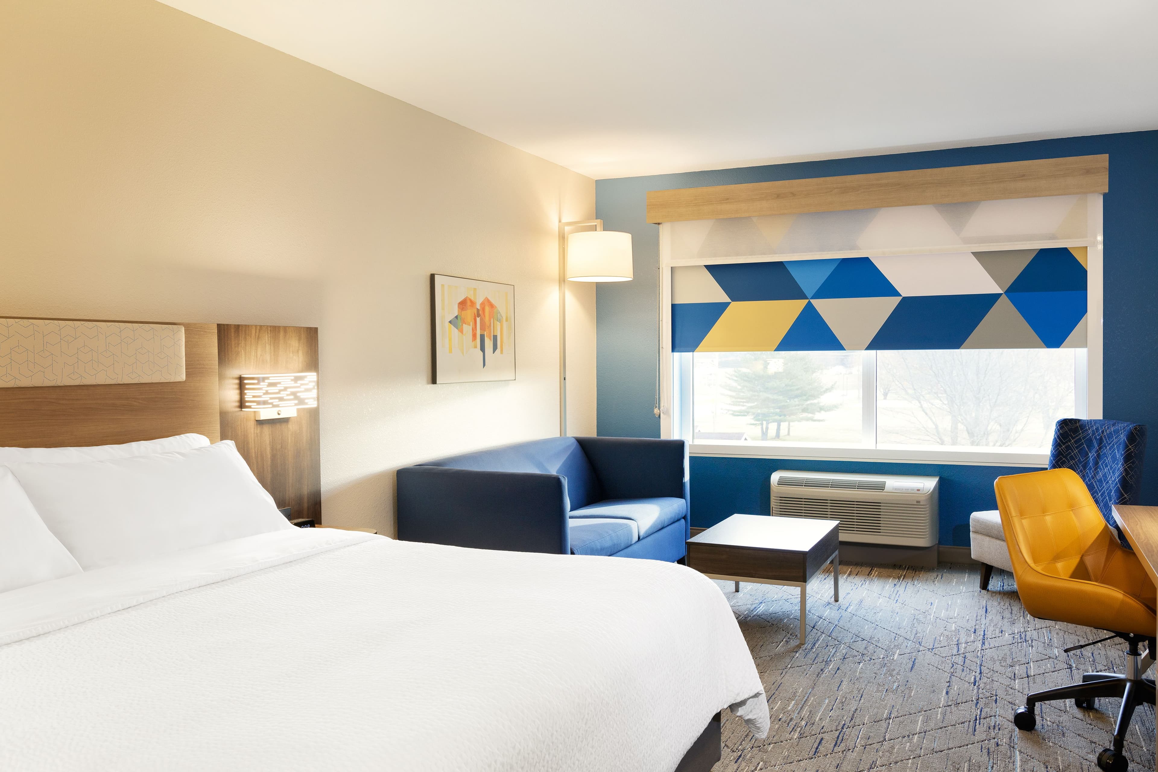 Holiday Inn Express Castro Valley - I-580 - Image 3