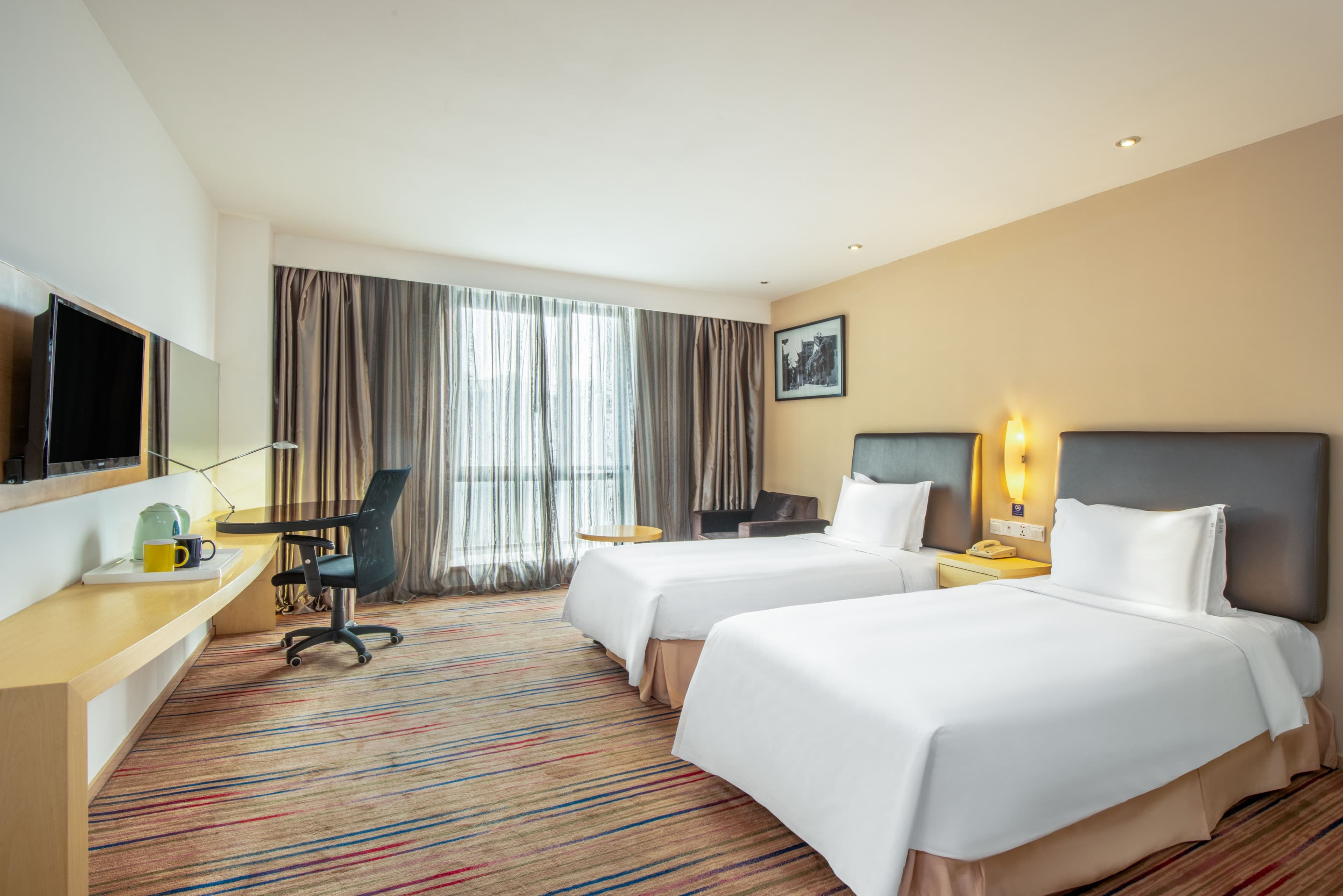 Standard Room - Image 5