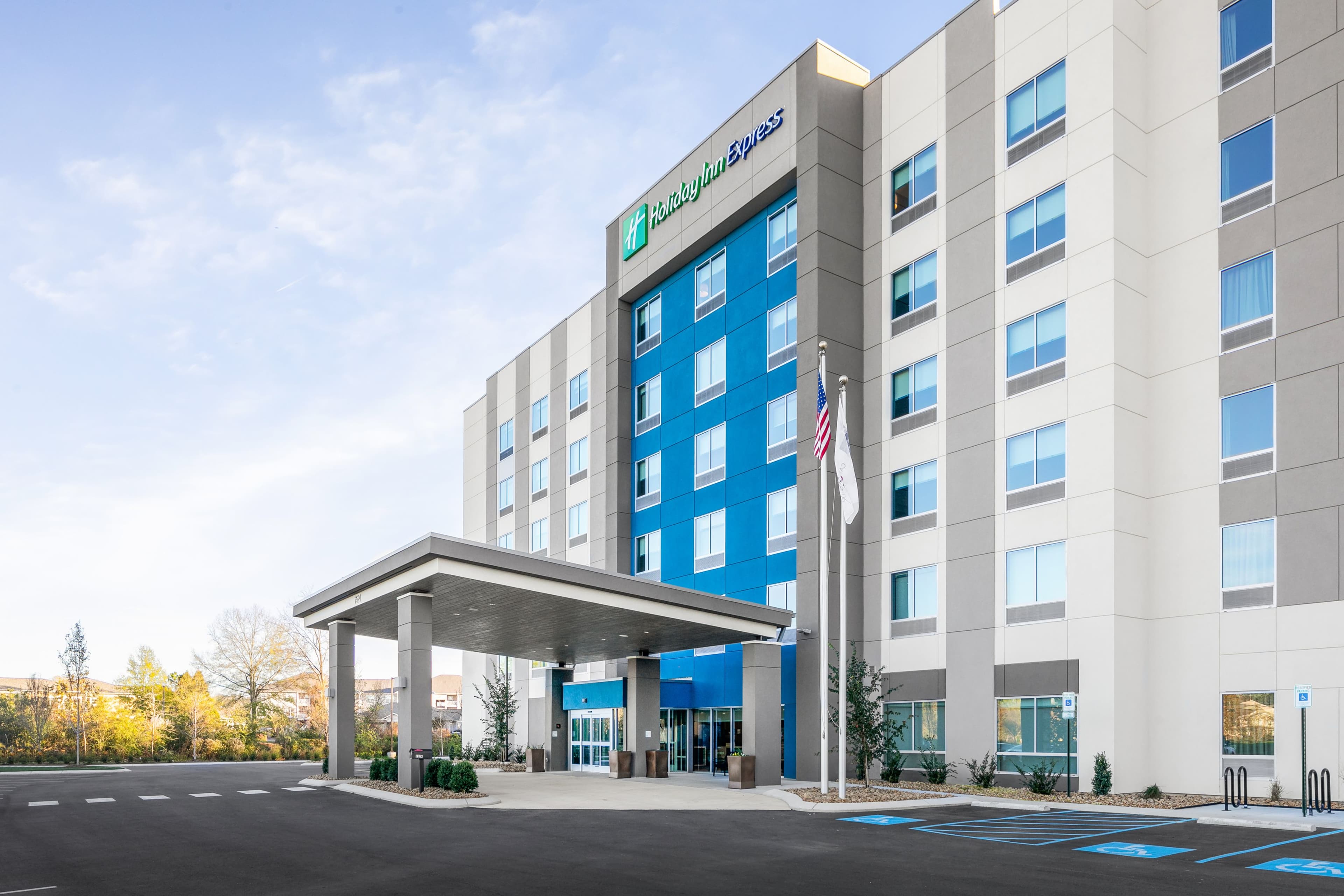 Holiday Inn Express Chattanooga - Hamilton Place - Image 1
