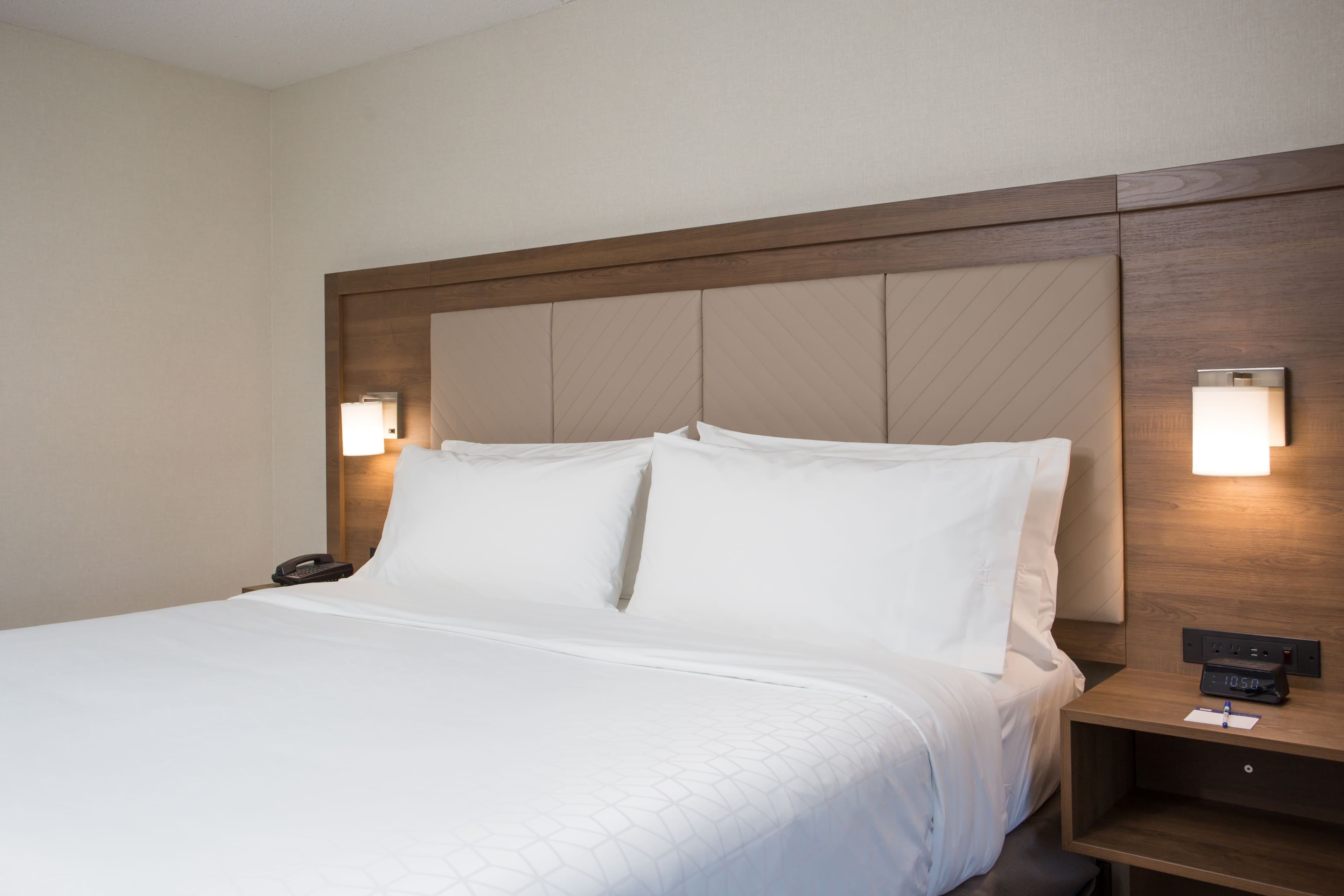 Holiday Inn Express Chelmsford - Image 4