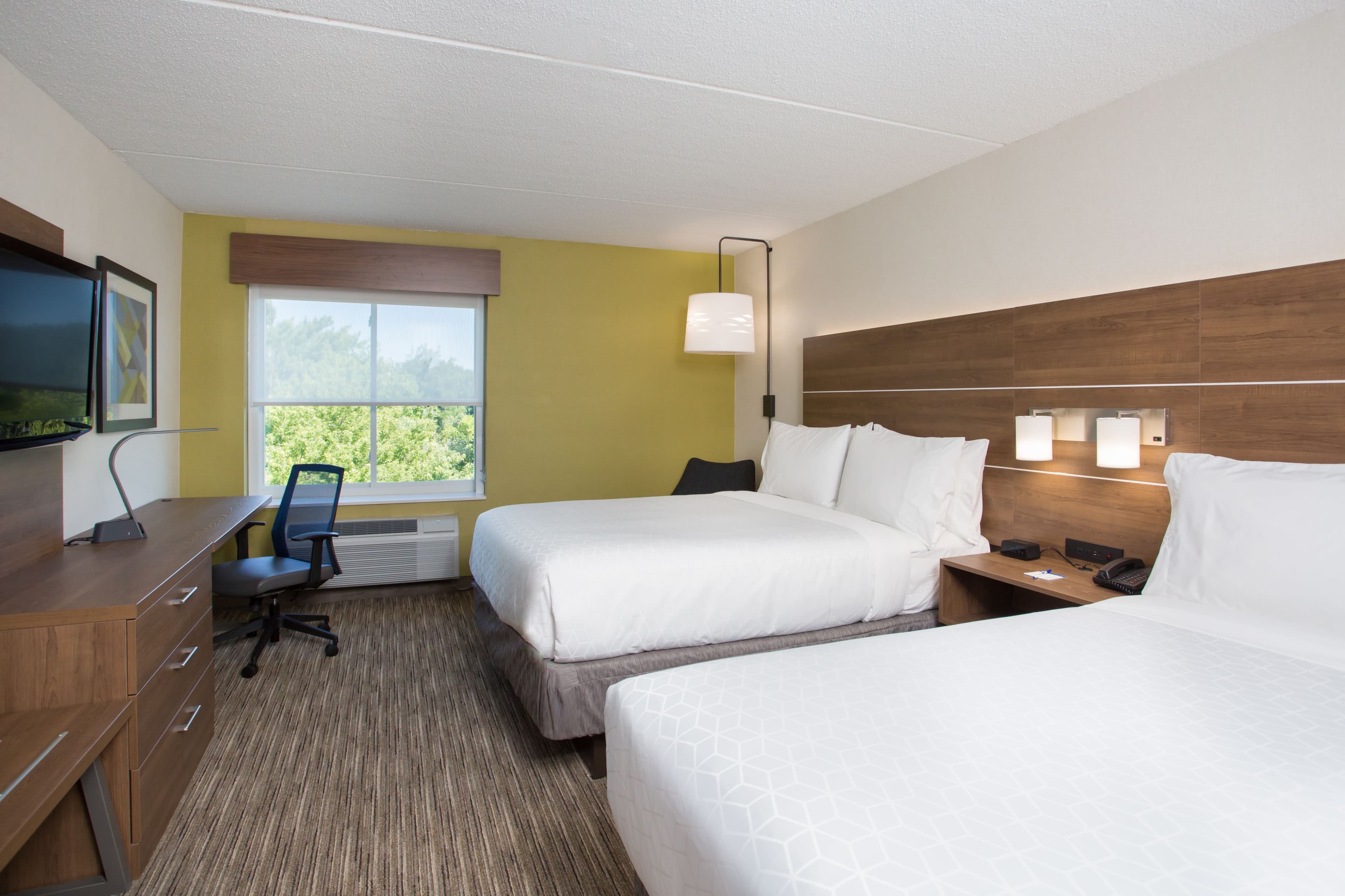 Holiday Inn Express Chelmsford — 12