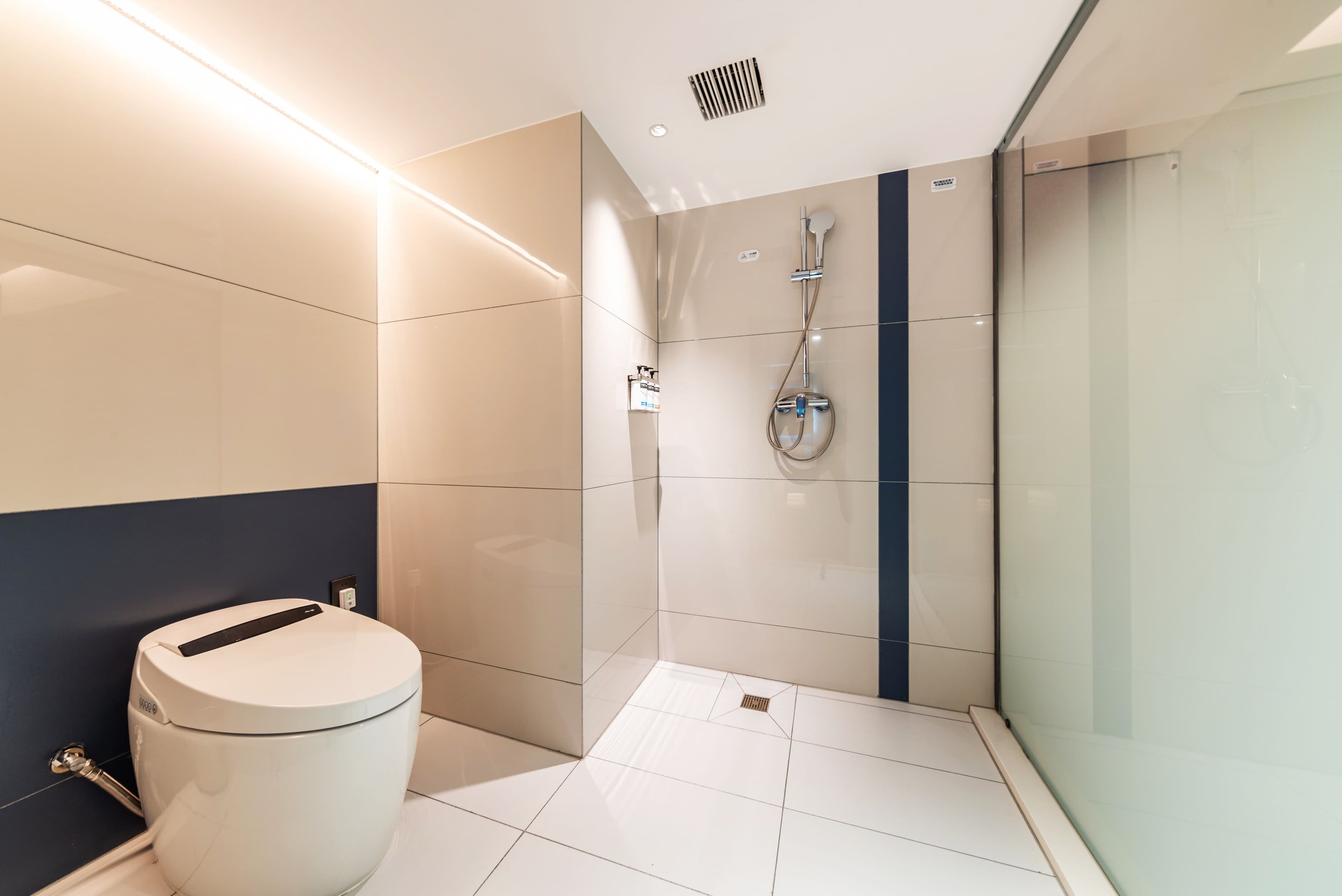 Holiday Inn Express Chengde Downtown — 7