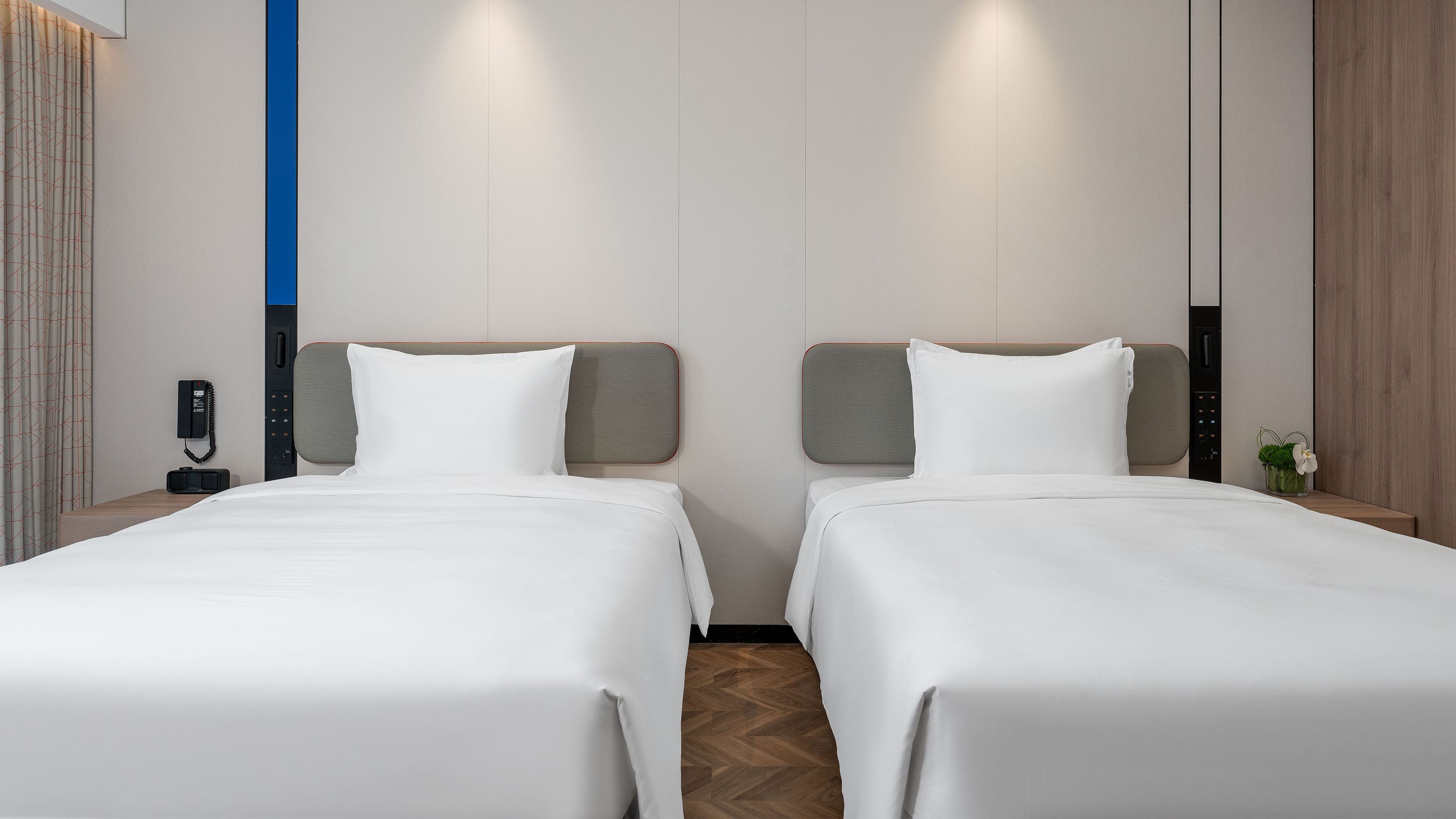 Holiday Inn Express Chengdu Shuangliu Airport - Image 4