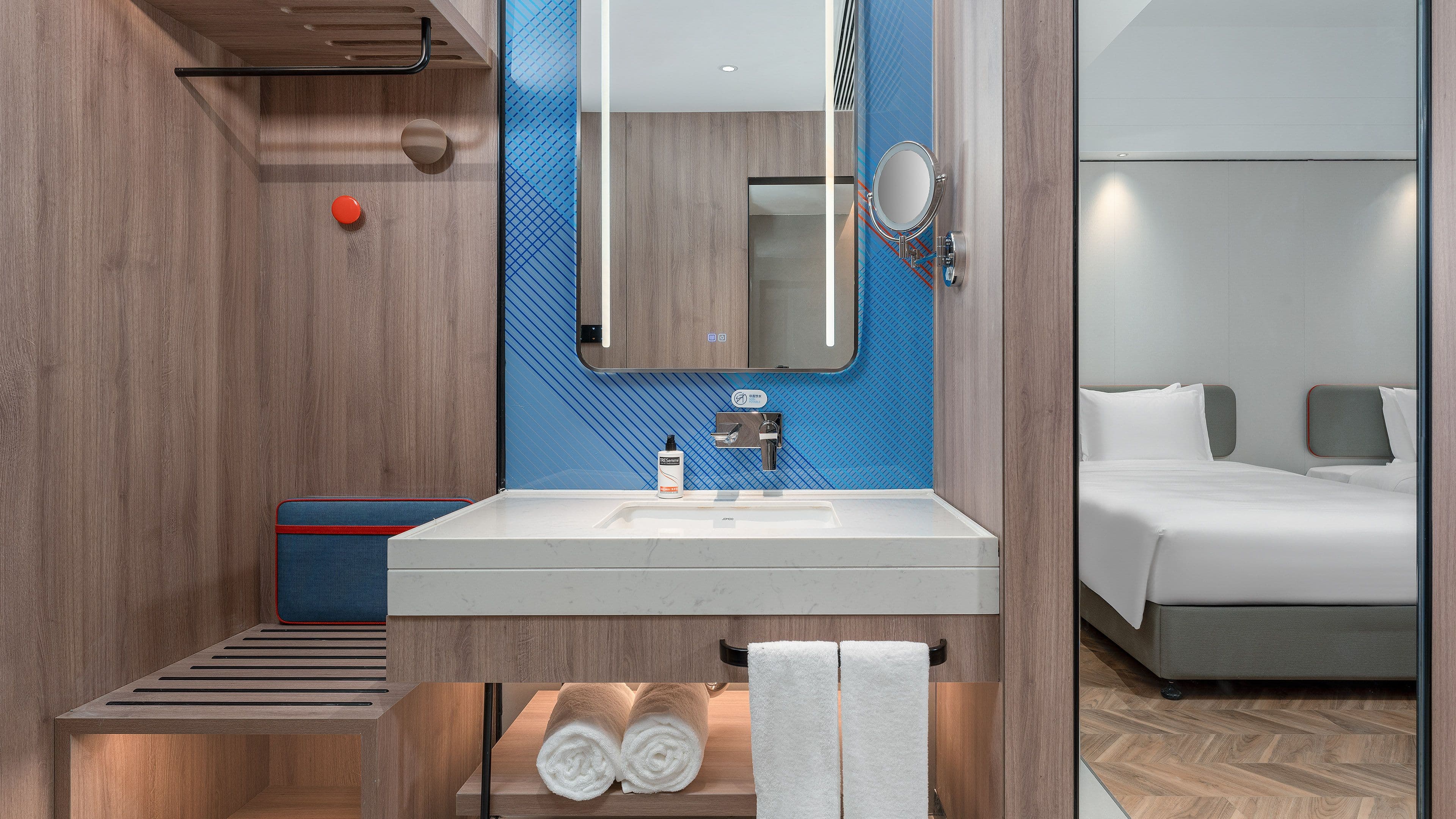 Holiday Inn Express Chengdu Shuangliu Airport - Image 5