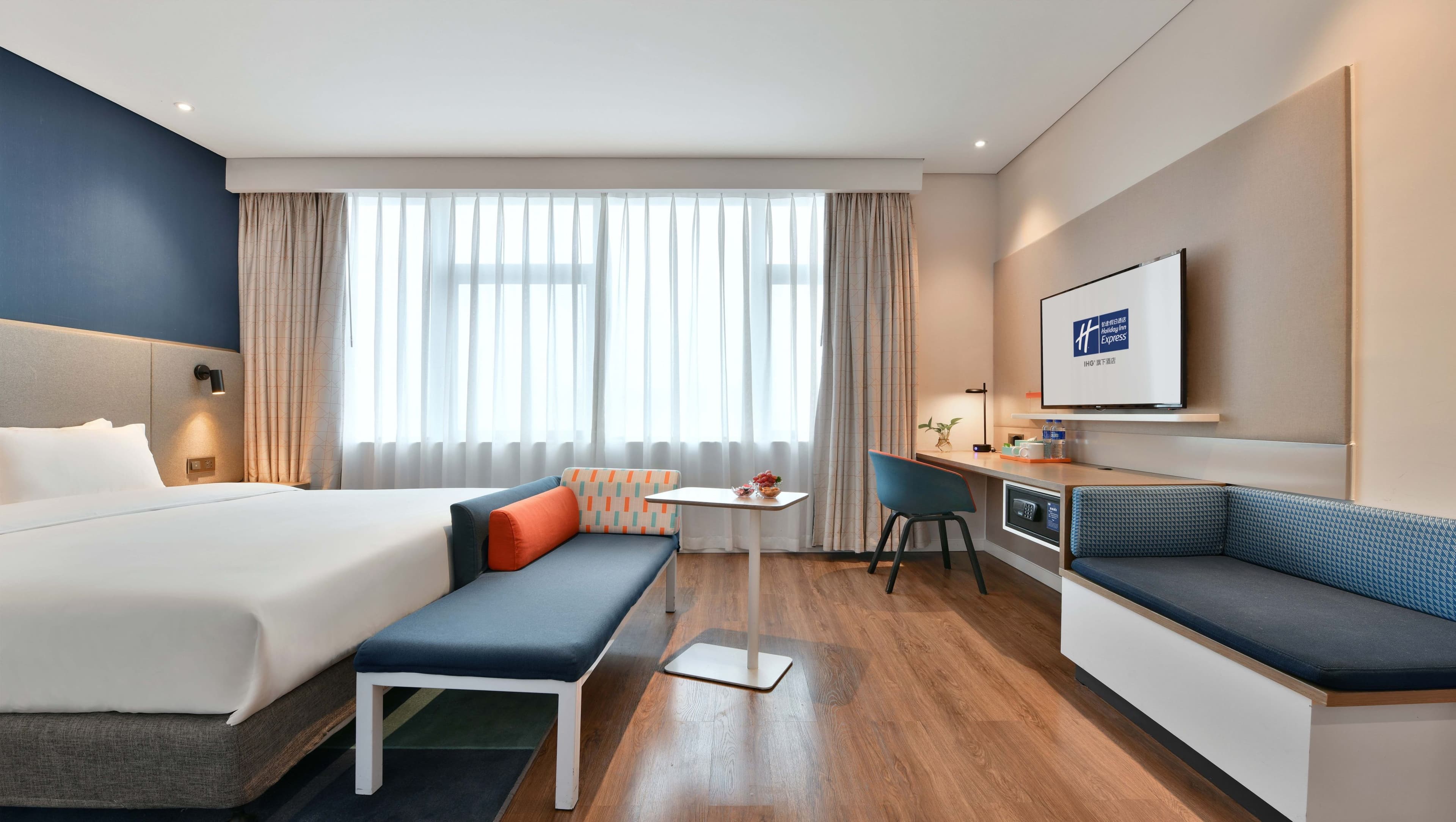 Holiday Inn Express Chengdu North Railway Station - Image 2