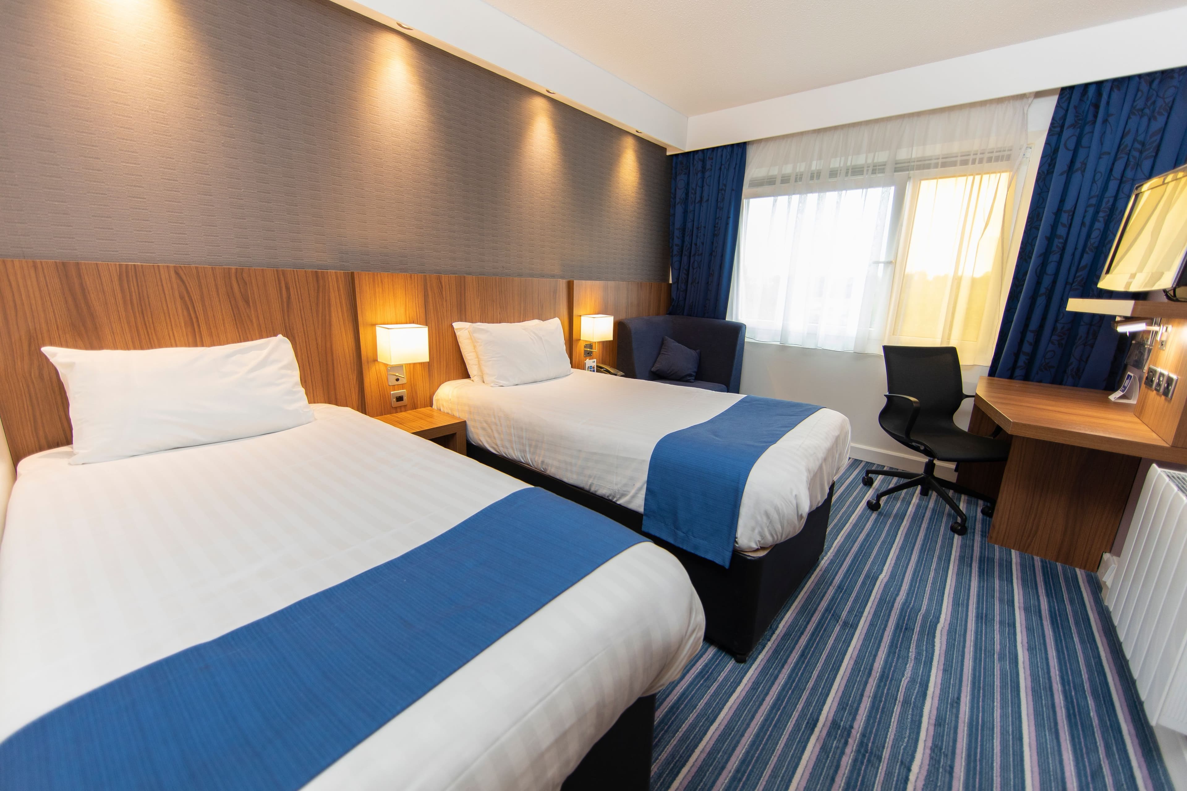 Holiday Inn Express Chester - Racecourse — 7