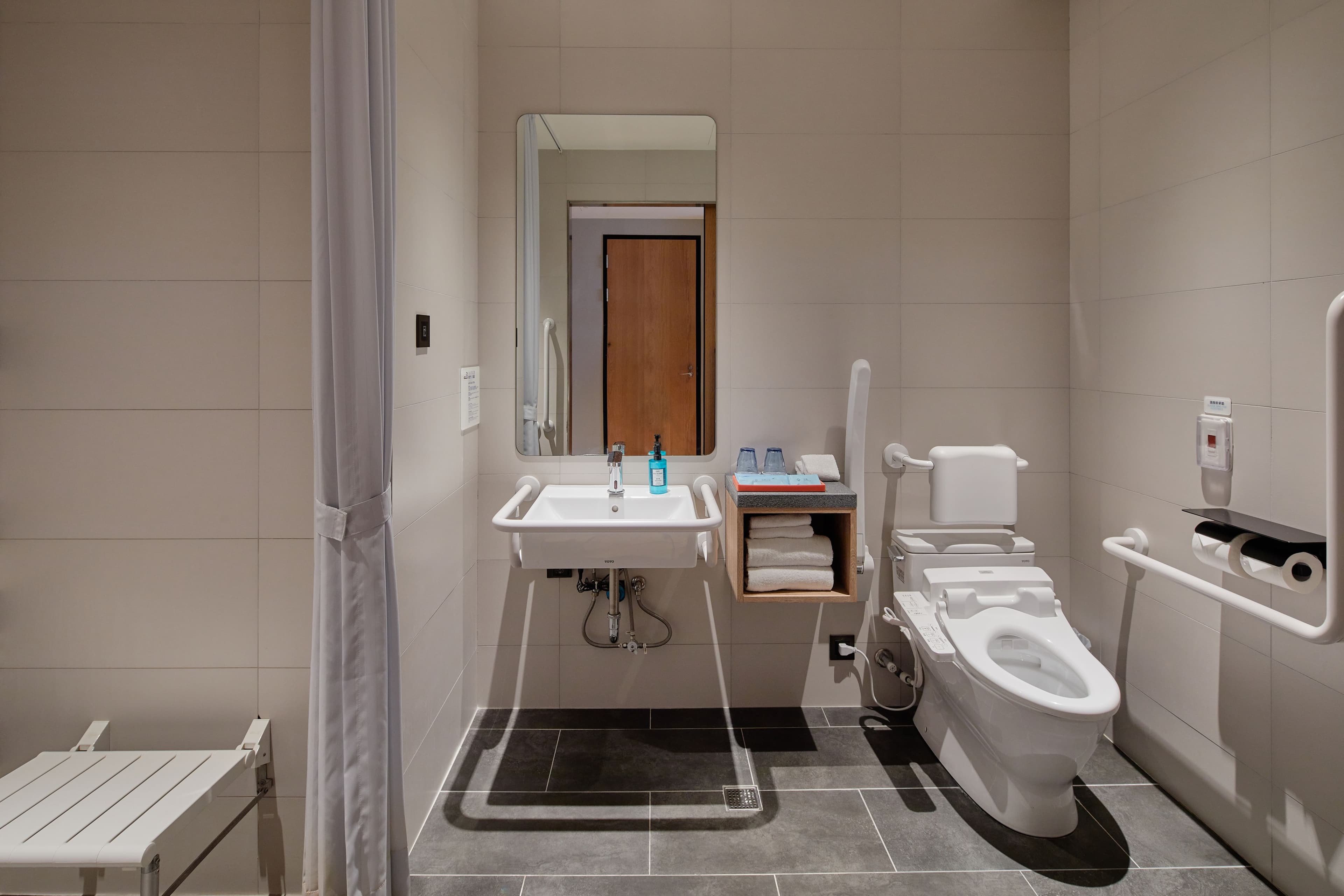 Holiday Inn Express Chiayi — 11
