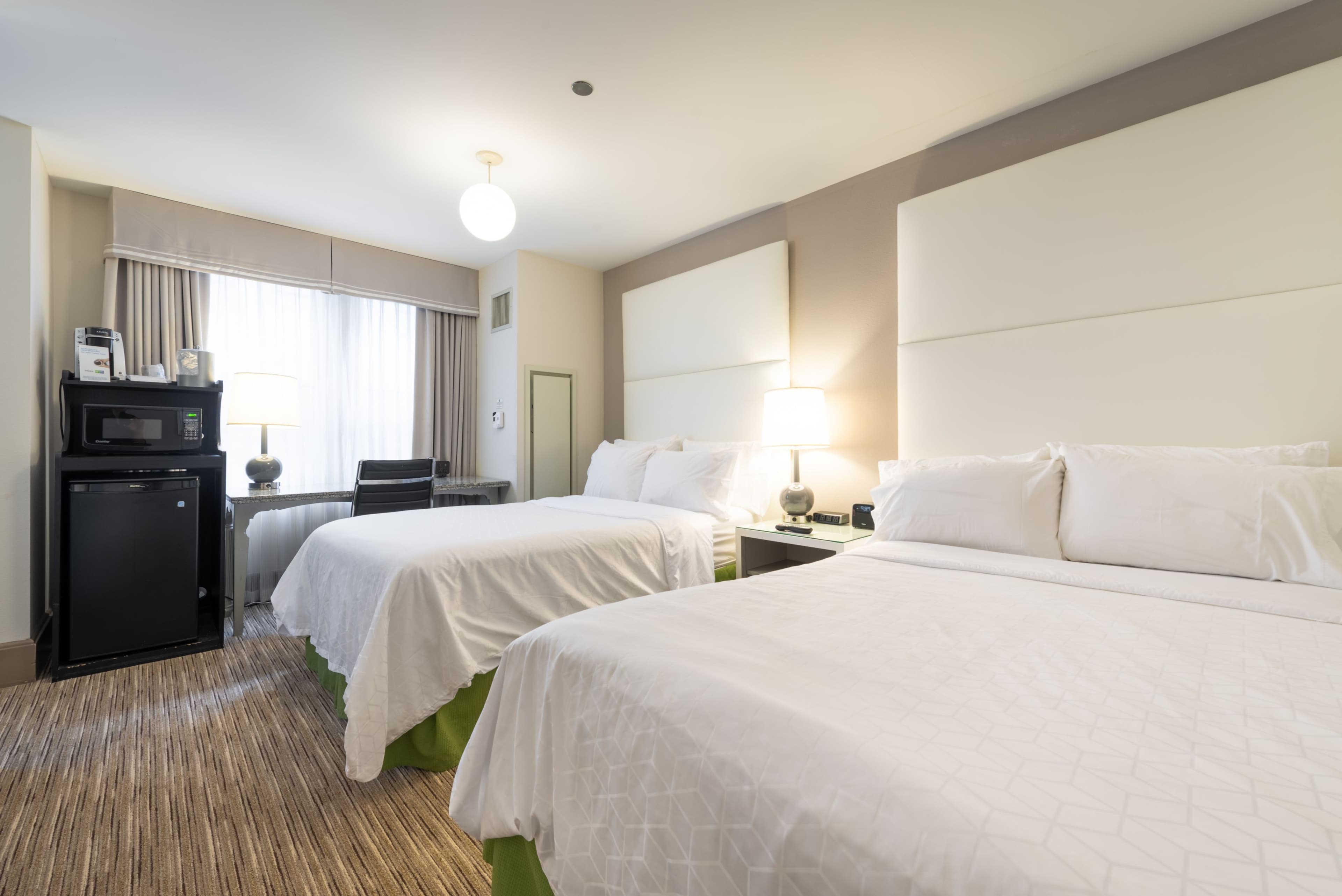 Holiday Inn Express Chicago - Magnificent Mile — 50