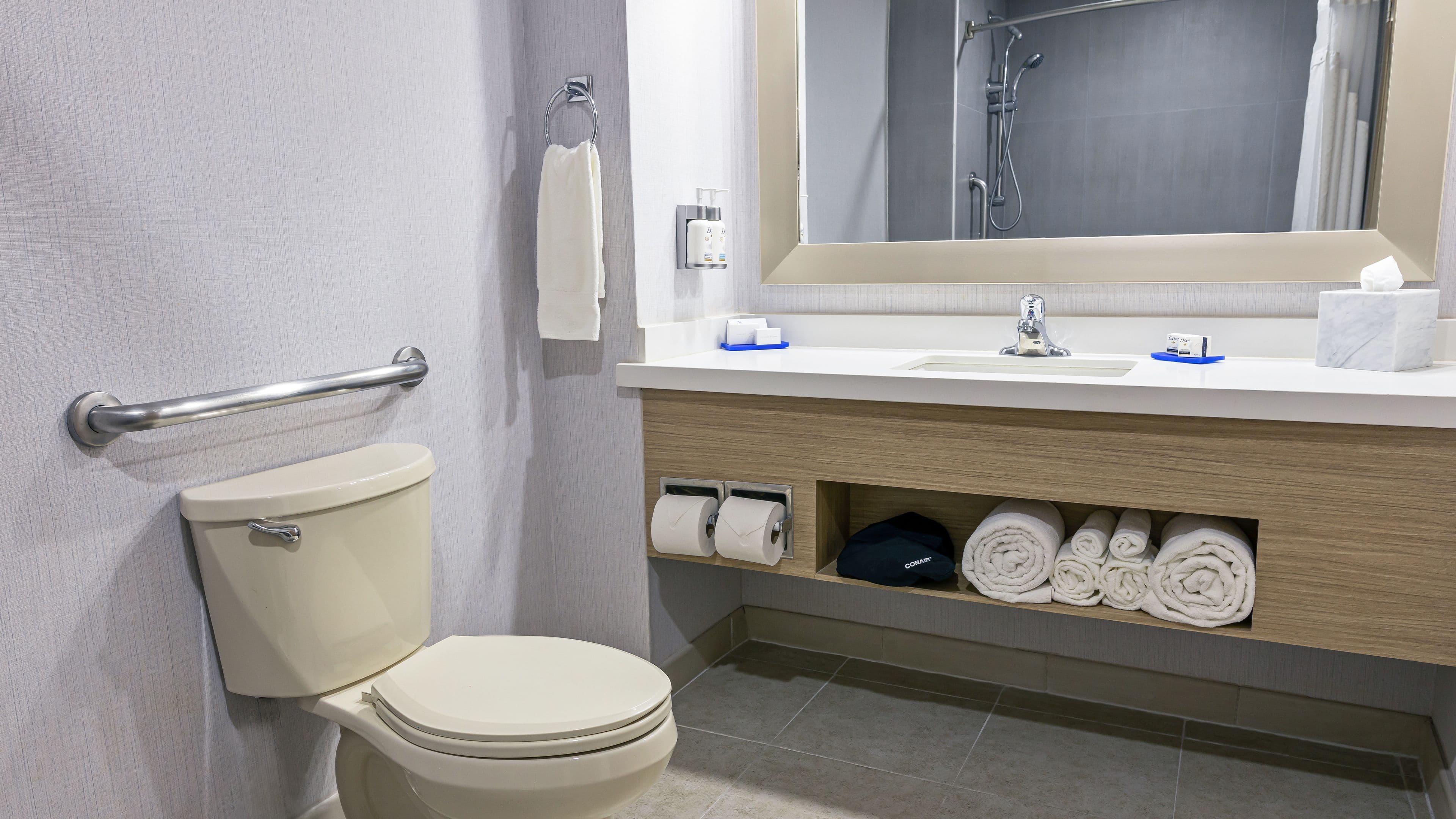 Holiday Inn Express Chihuahua — 13