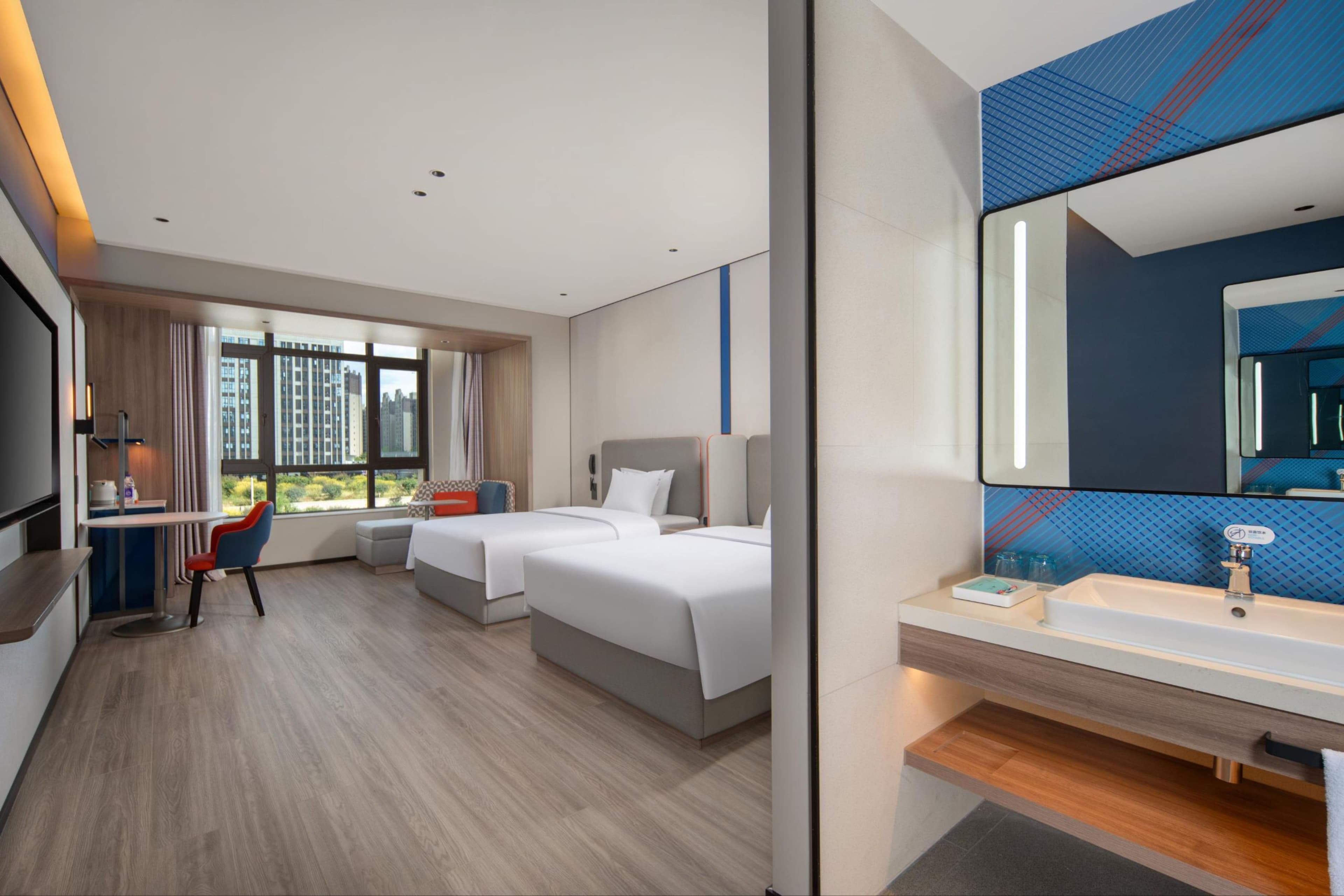 Holiday Inn Express Chongqing Tongliang - Image 4