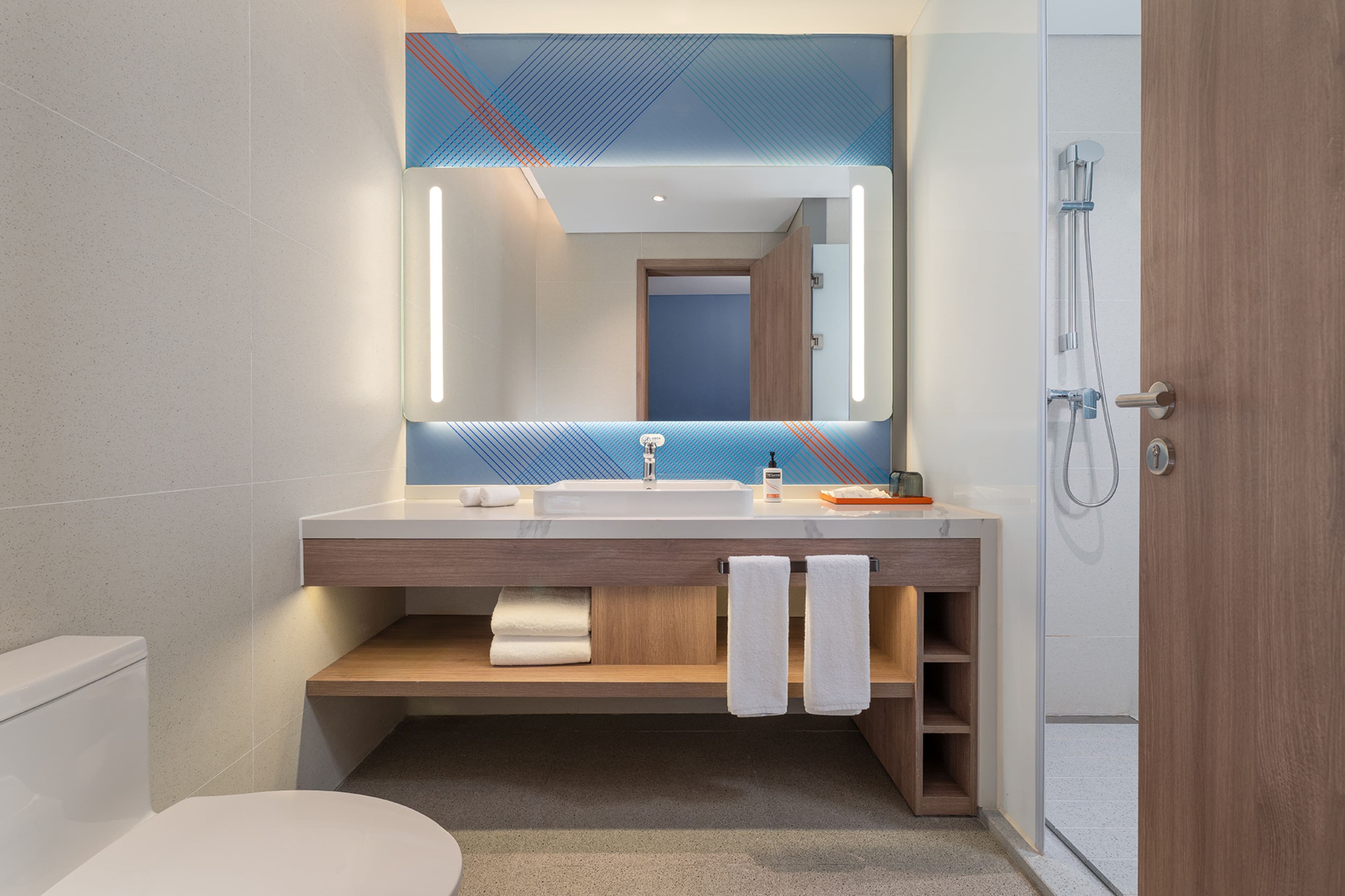 Holiday Inn Express Chongqing Liangjiang Yufu - Image 5