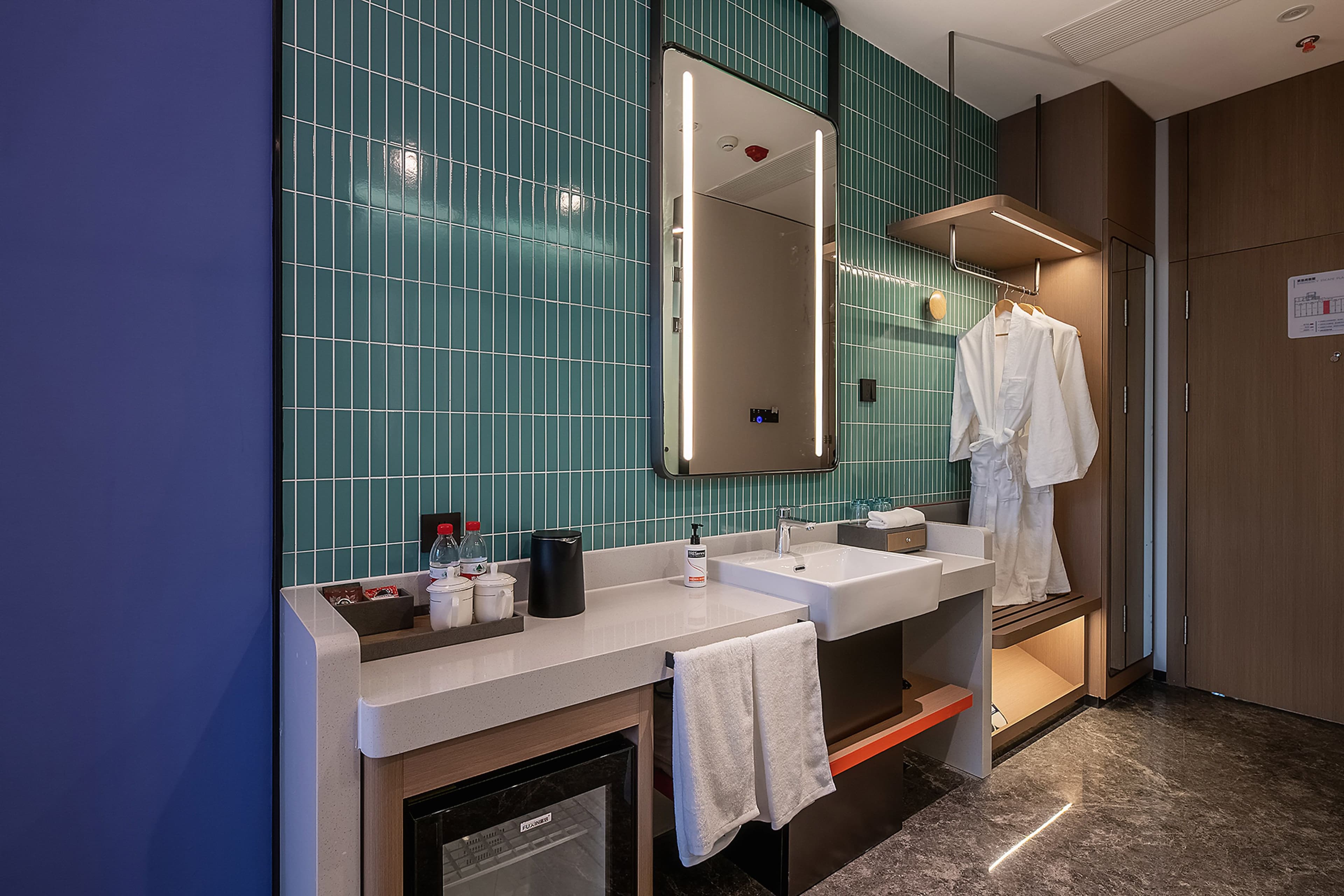 Standard Room - Image 5