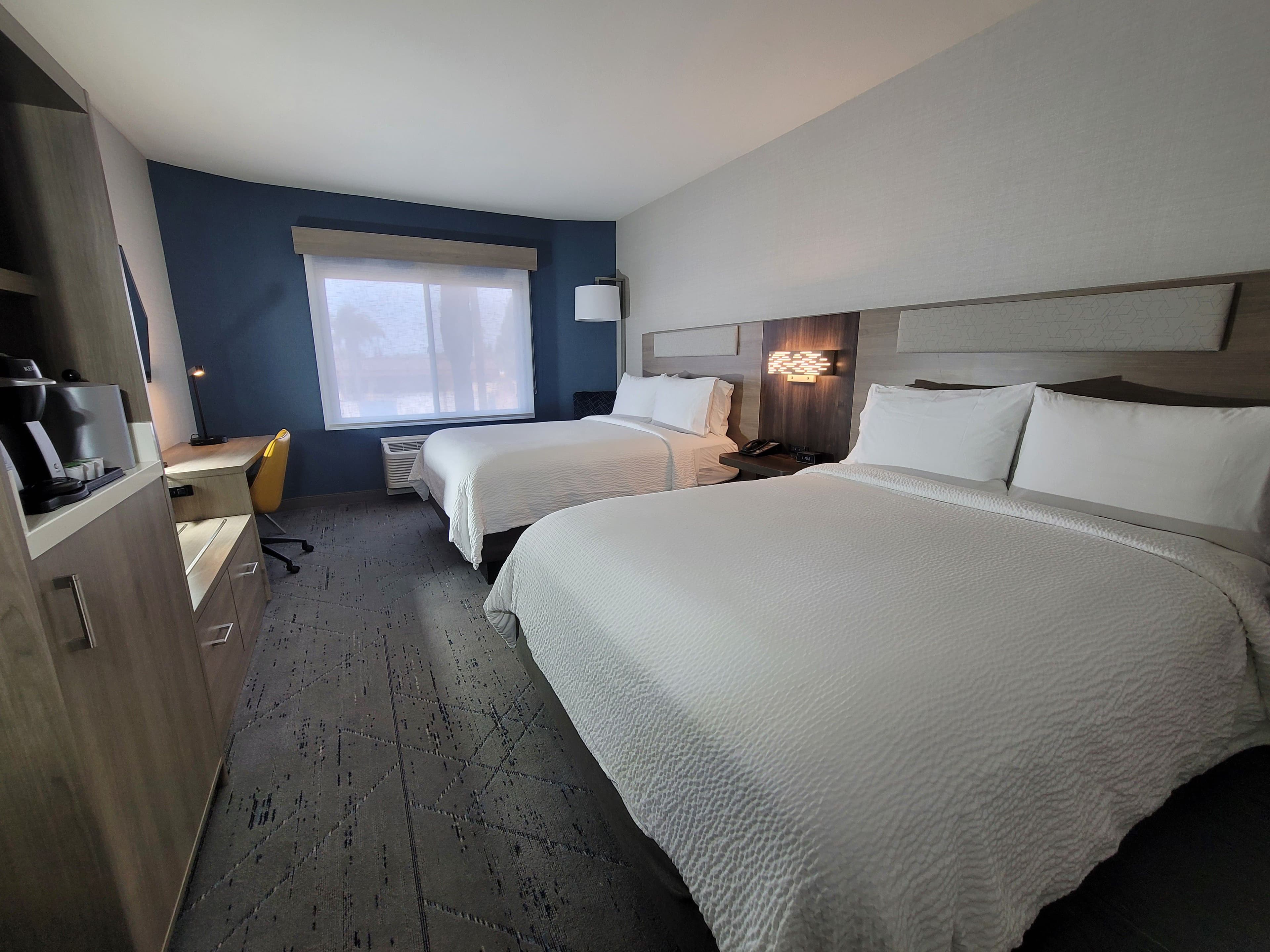 Holiday Inn Express San Diego South - Chula Vista — 4