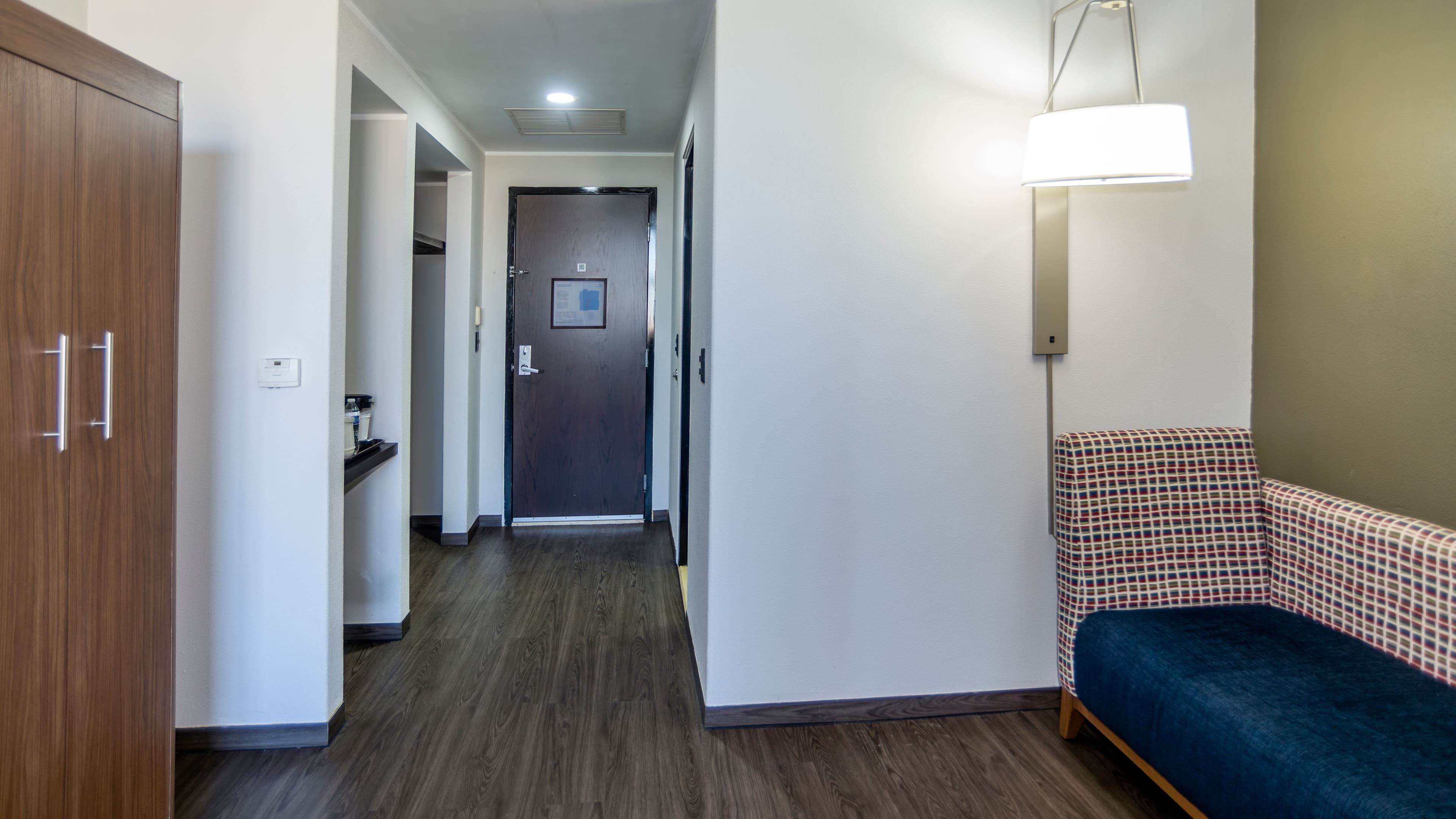 Holiday Inn Express Mexico Santa Fe — 16