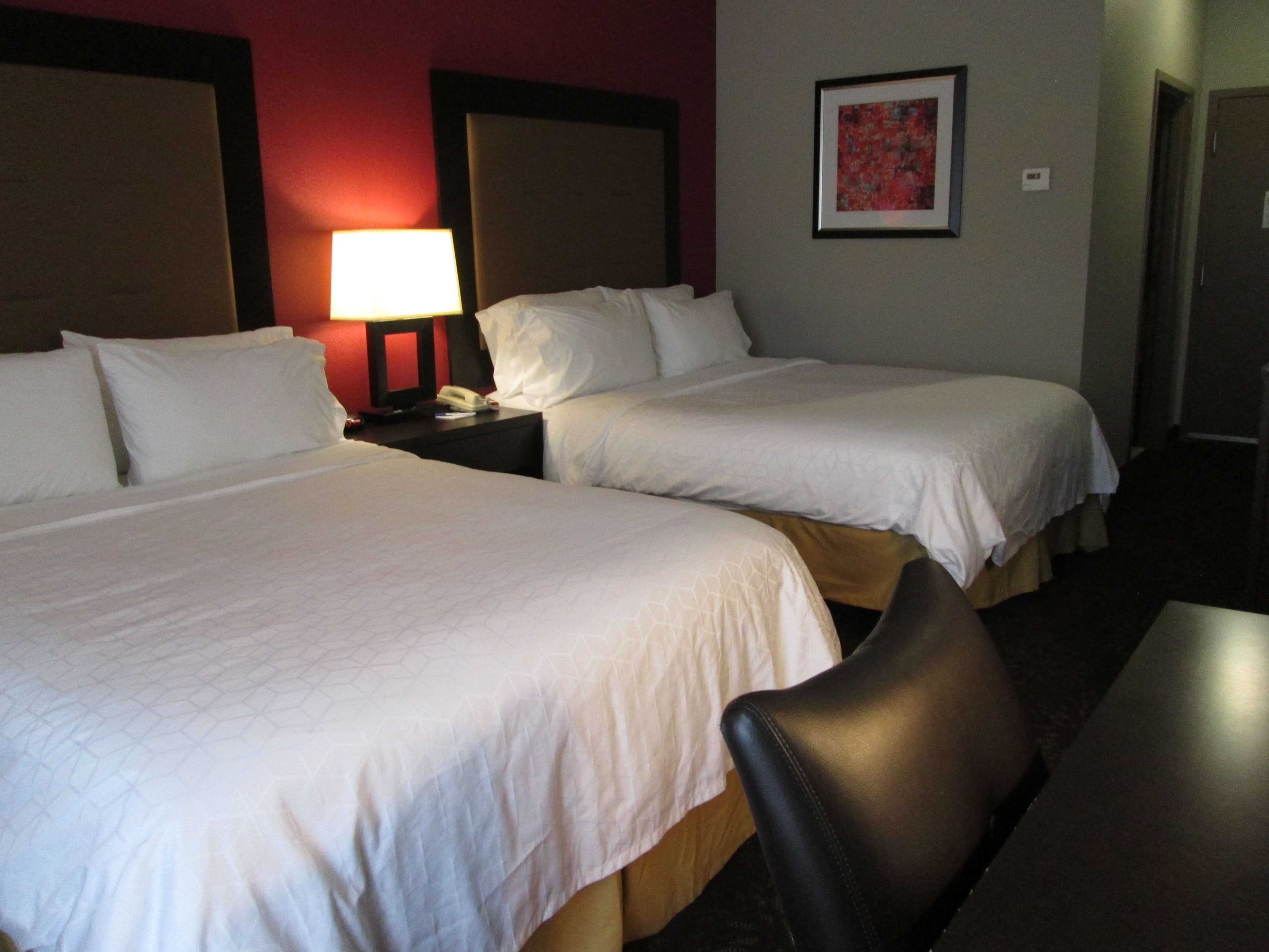 Holiday Inn Express Cloverdale (Greencastle) — 19