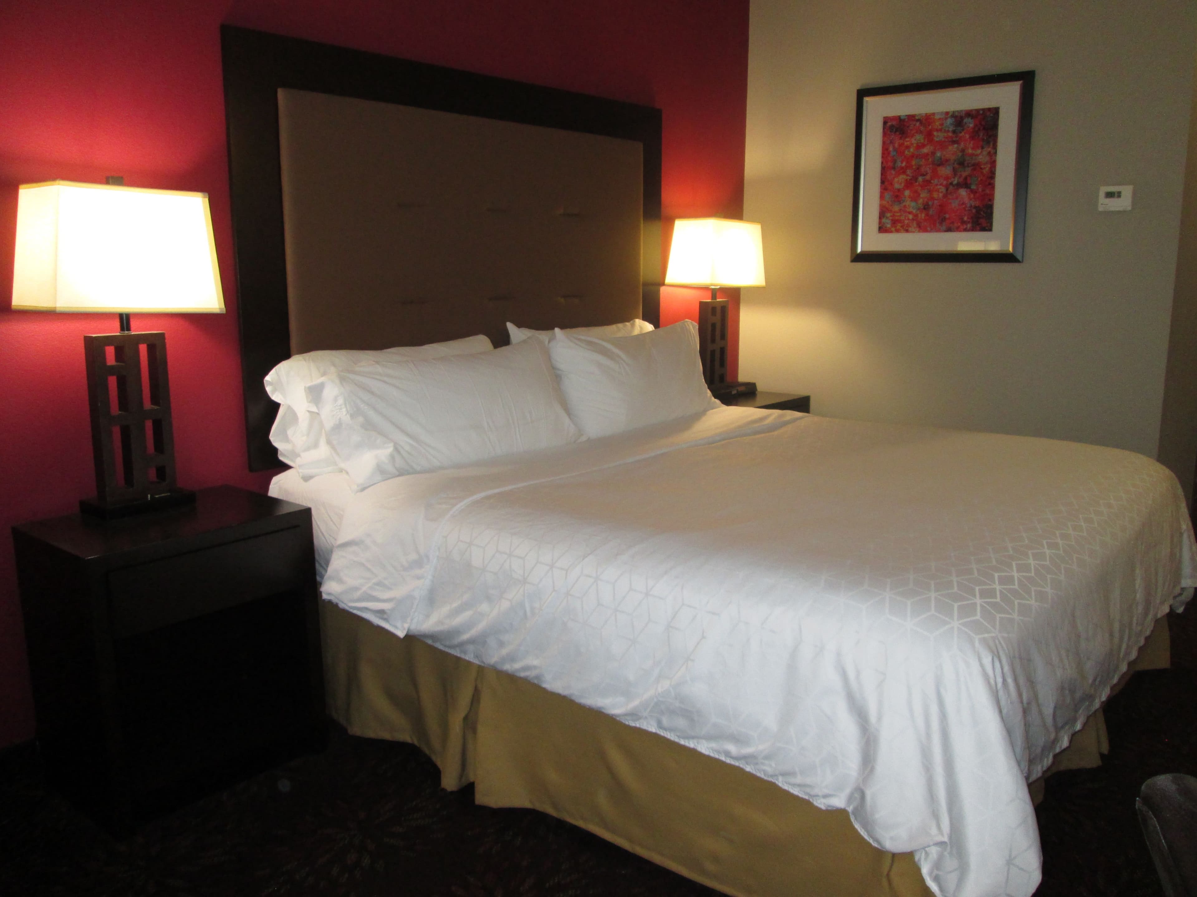Holiday Inn Express Cloverdale (Greencastle) — 9