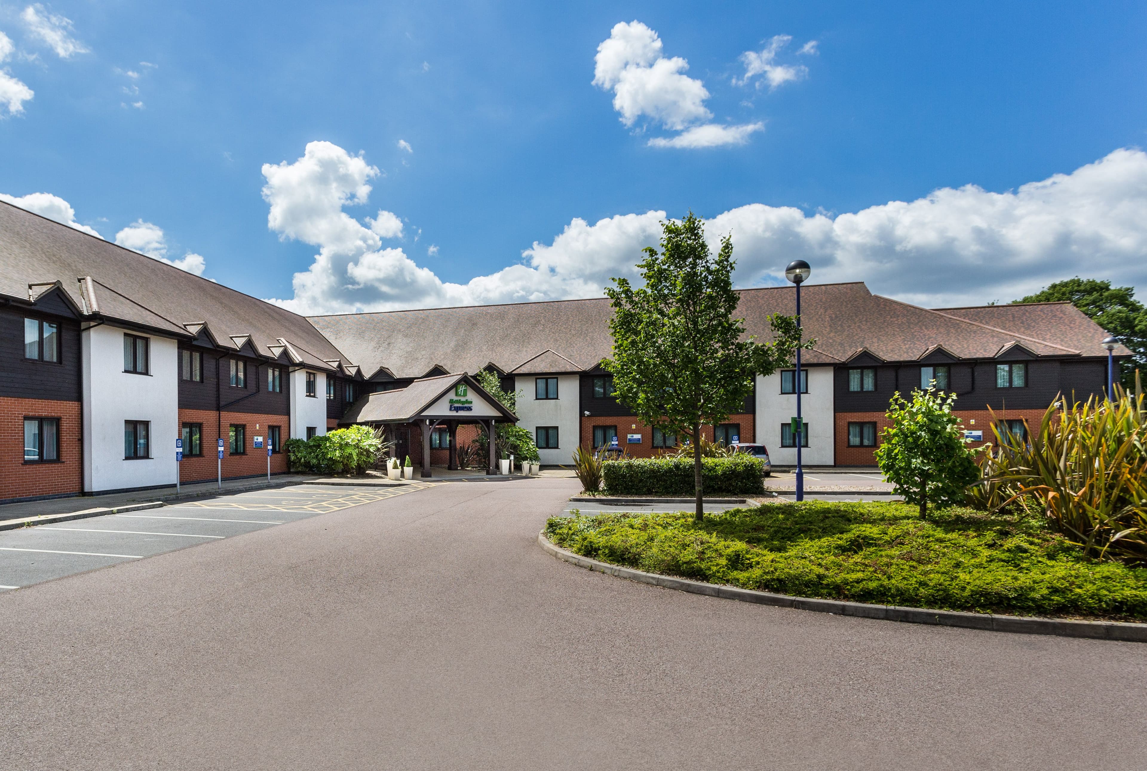 Holiday Inn Express Colchester - Image 1