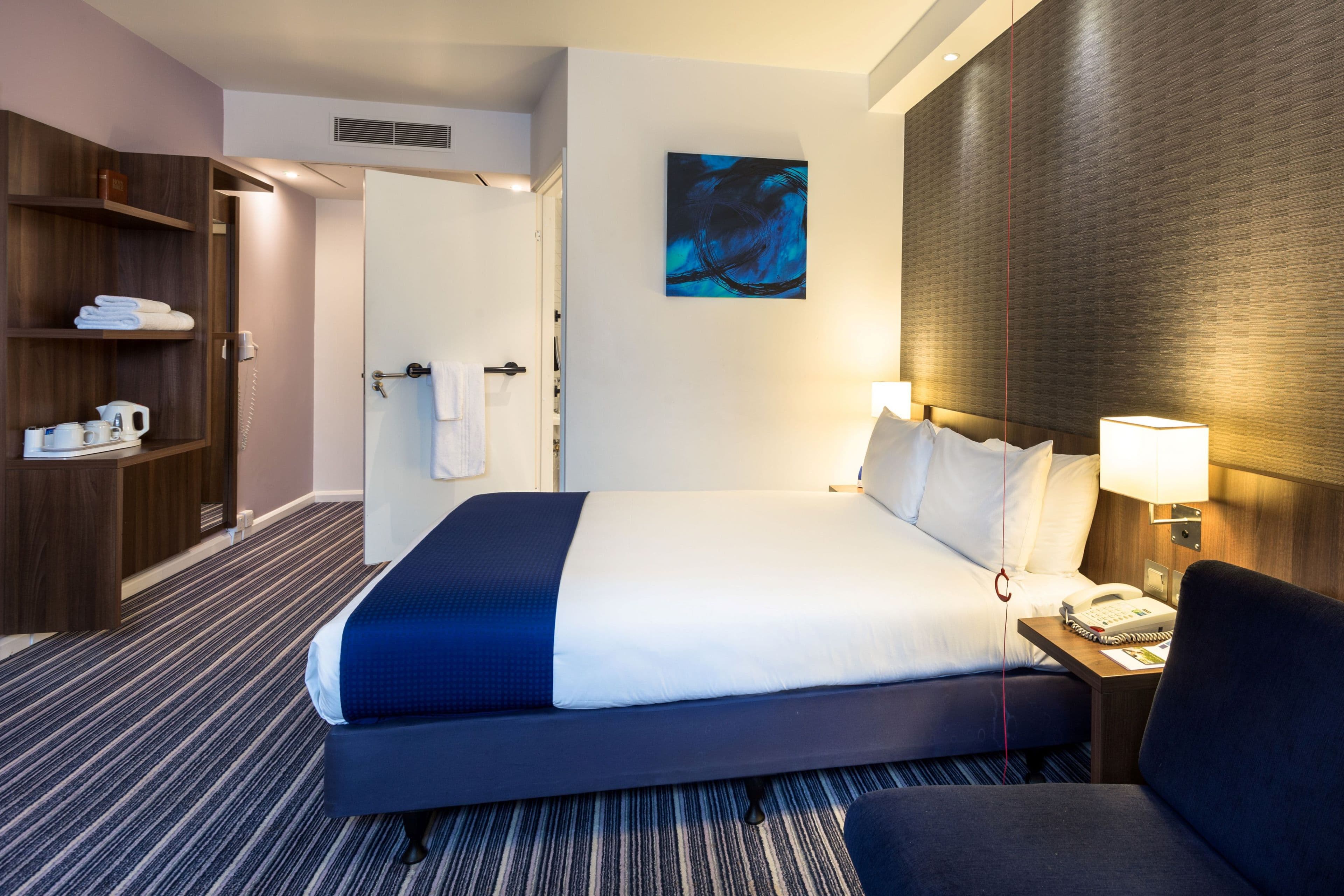 Holiday Inn Express Colchester — 14