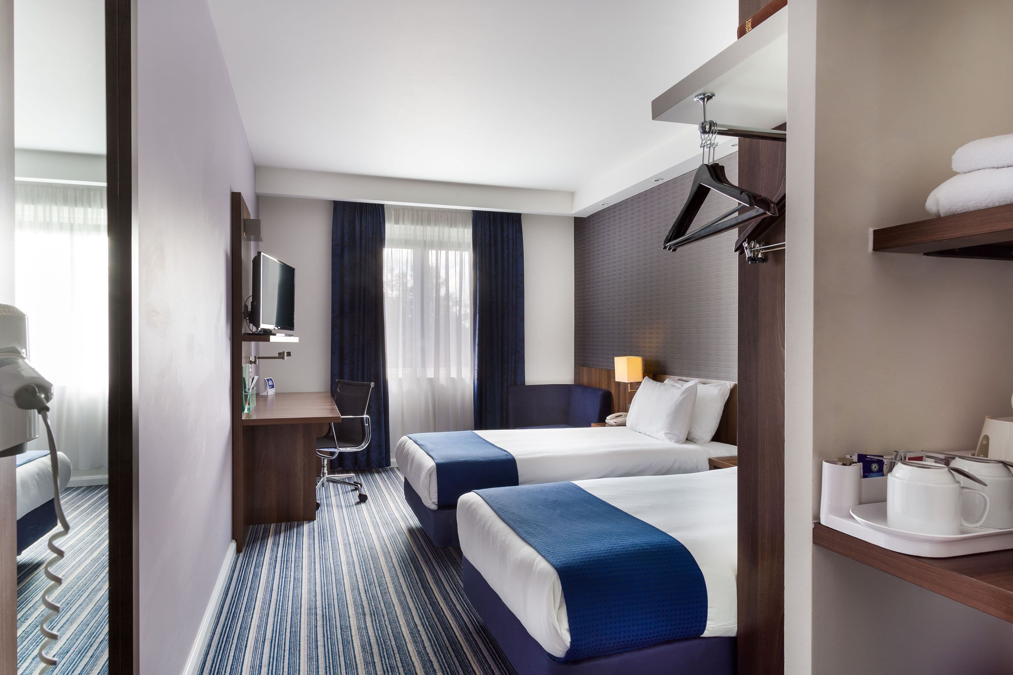 Holiday Inn Express Colchester — 17