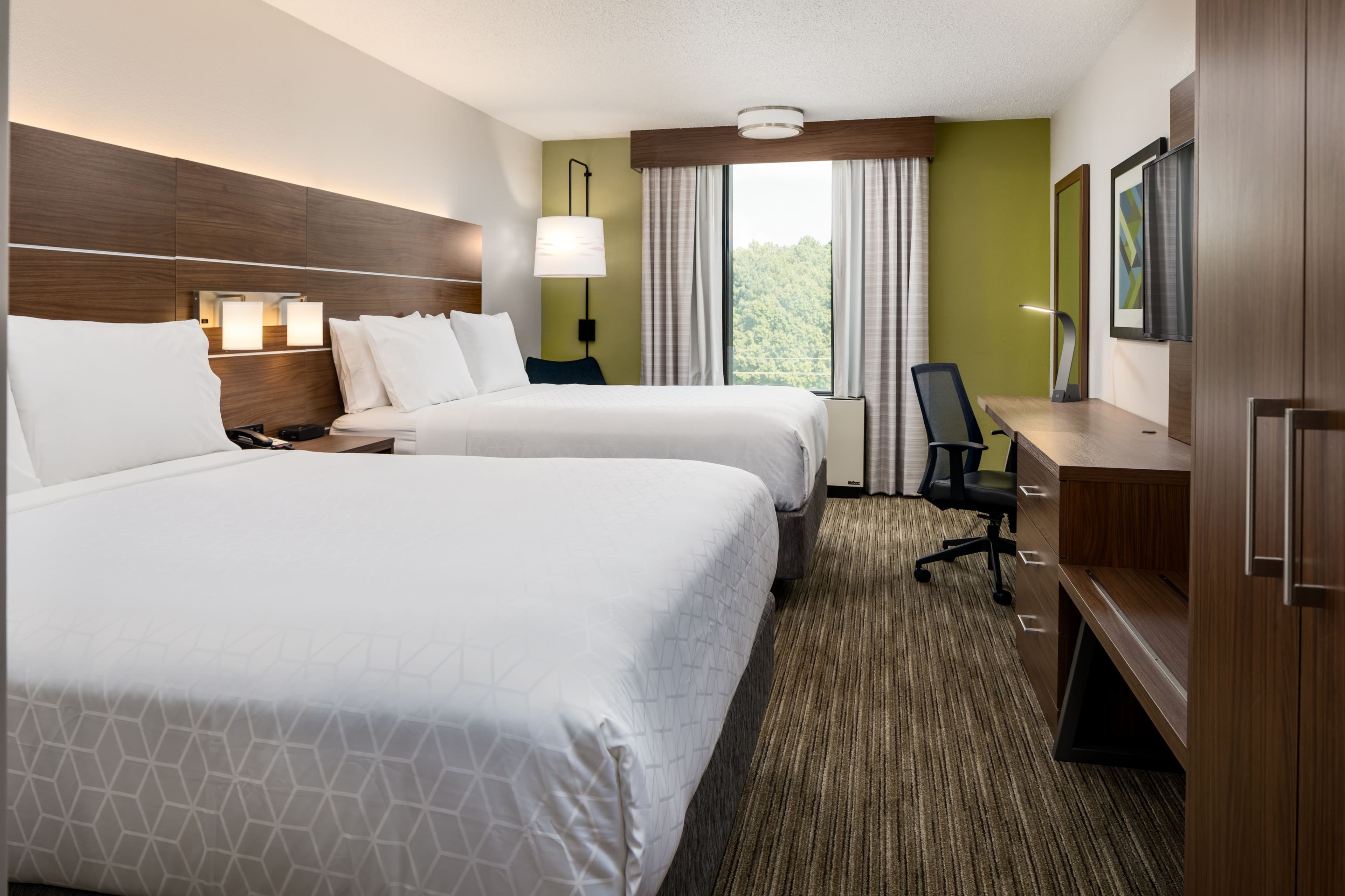 Holiday Inn Express Atlanta Airport-College Park — 18