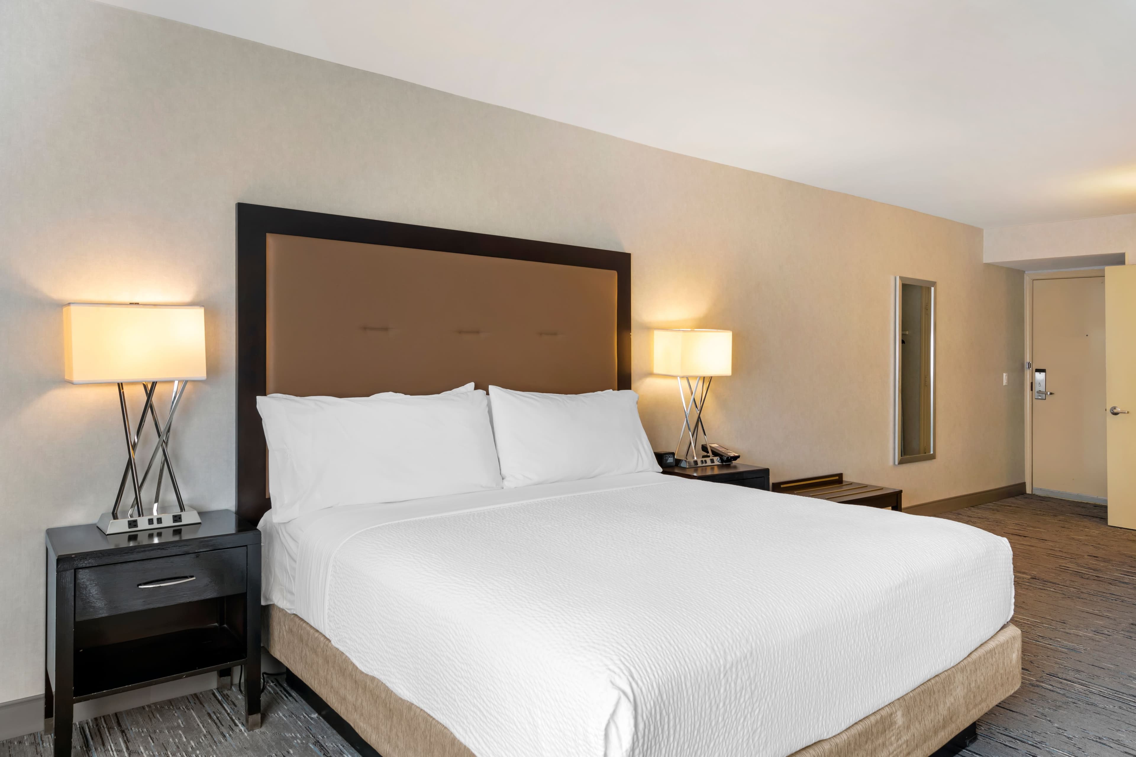 Holiday Inn Express San Bernardino - Colton - Image 3