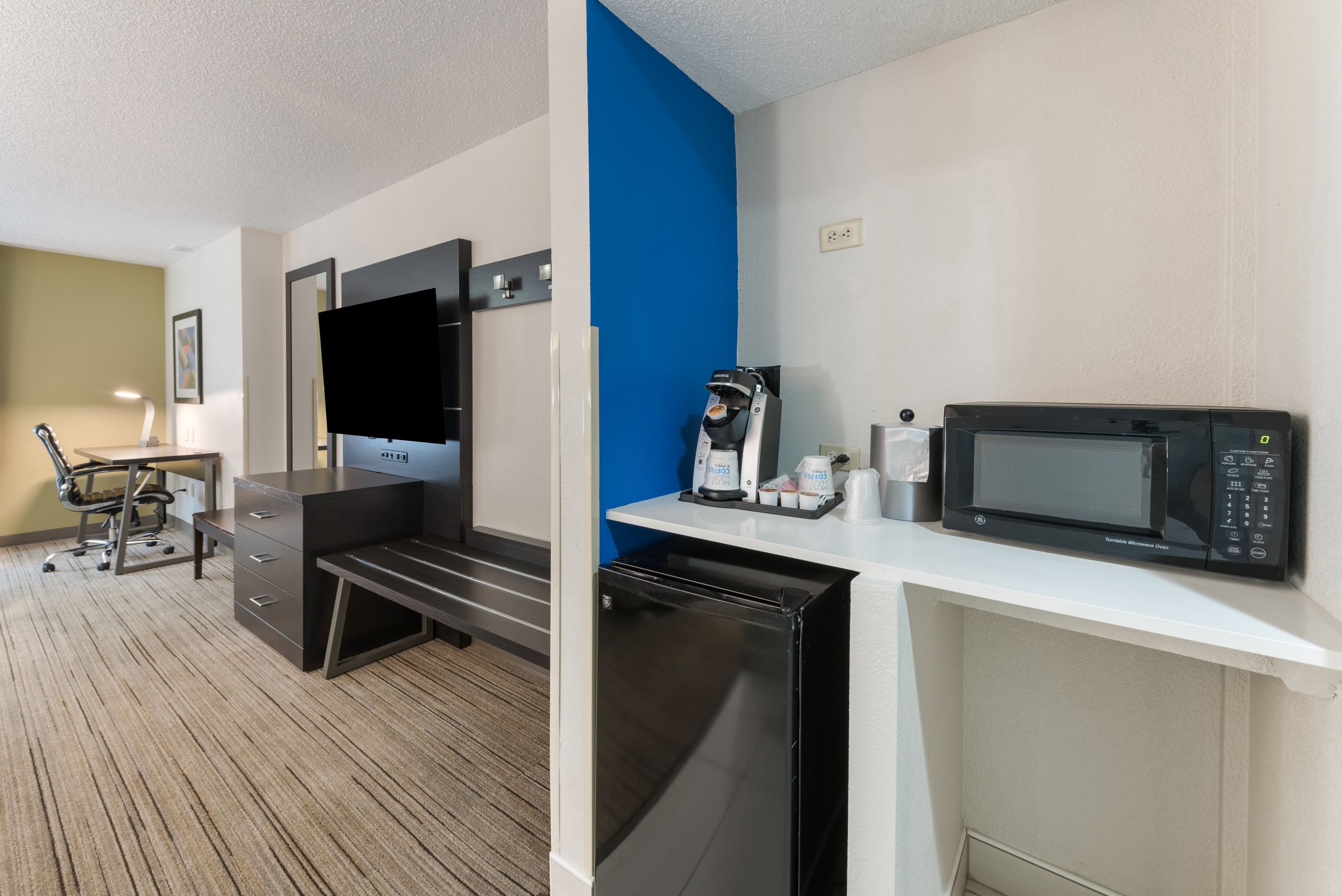 Holiday Inn Express Columbus Downtown — 12